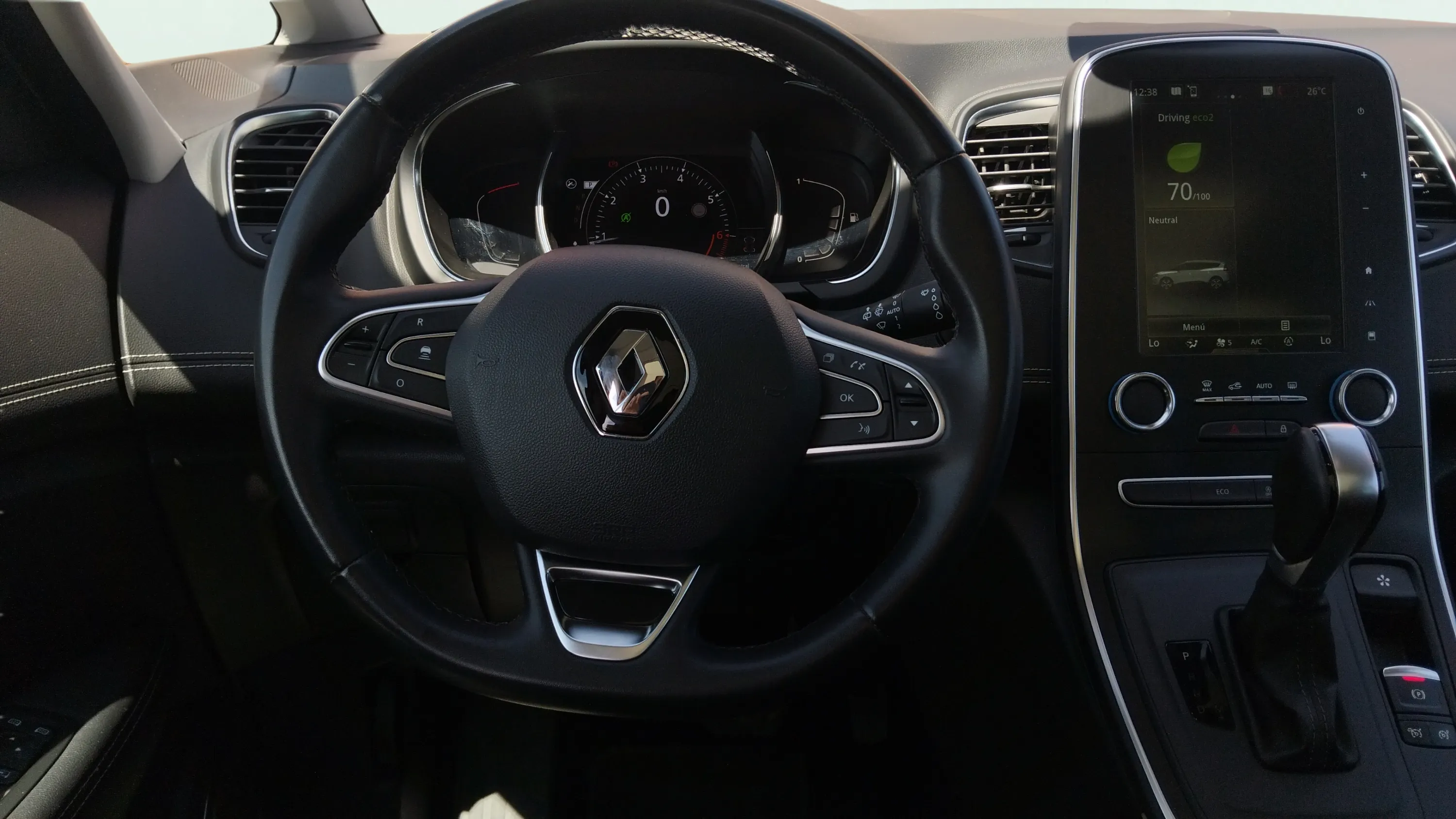 Renault Grand Scénic Zen GPF TCe EDC 18 - foto 16