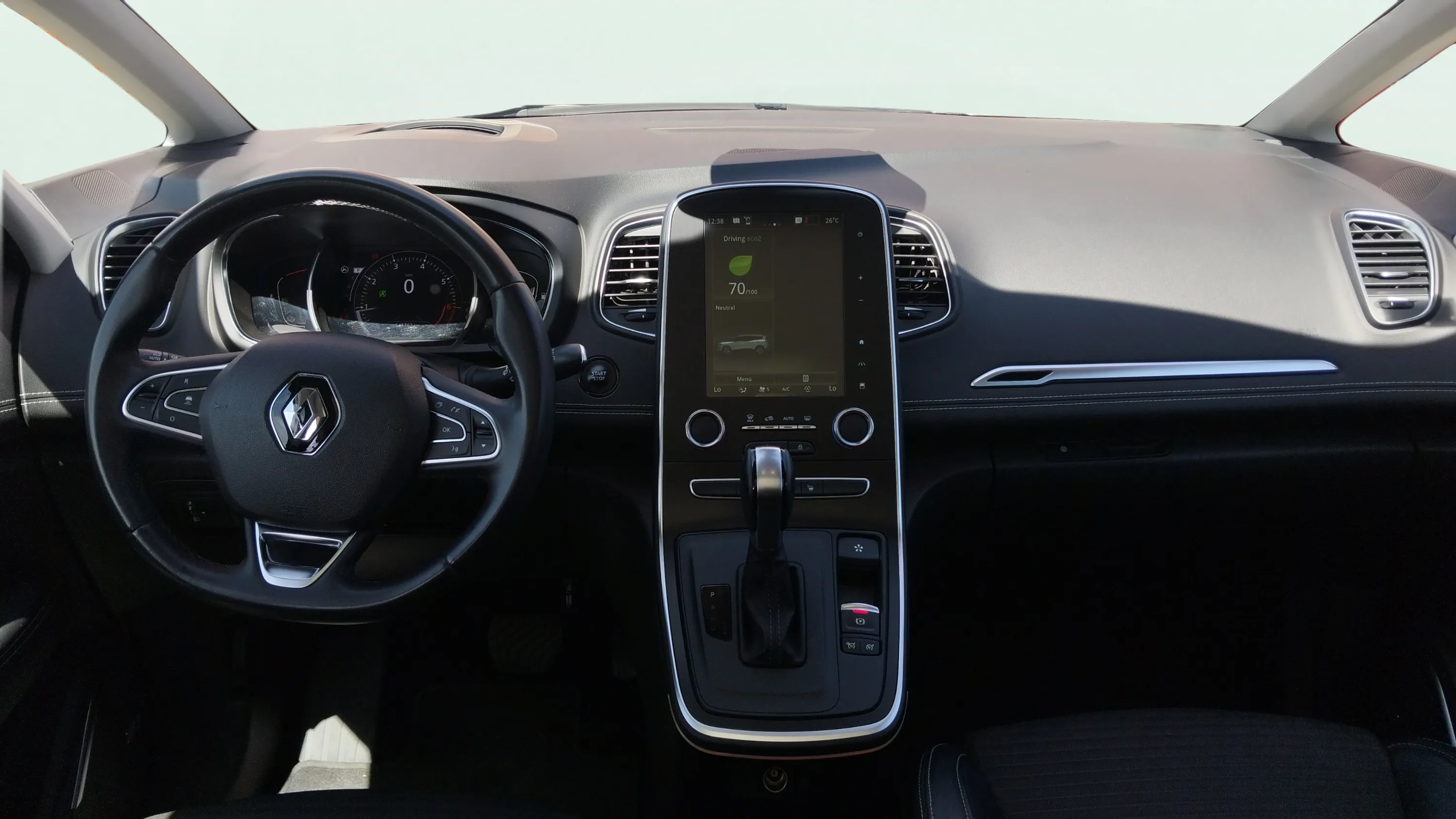 Renault Grand Scénic Zen GPF TCe EDC 18 - foto 15