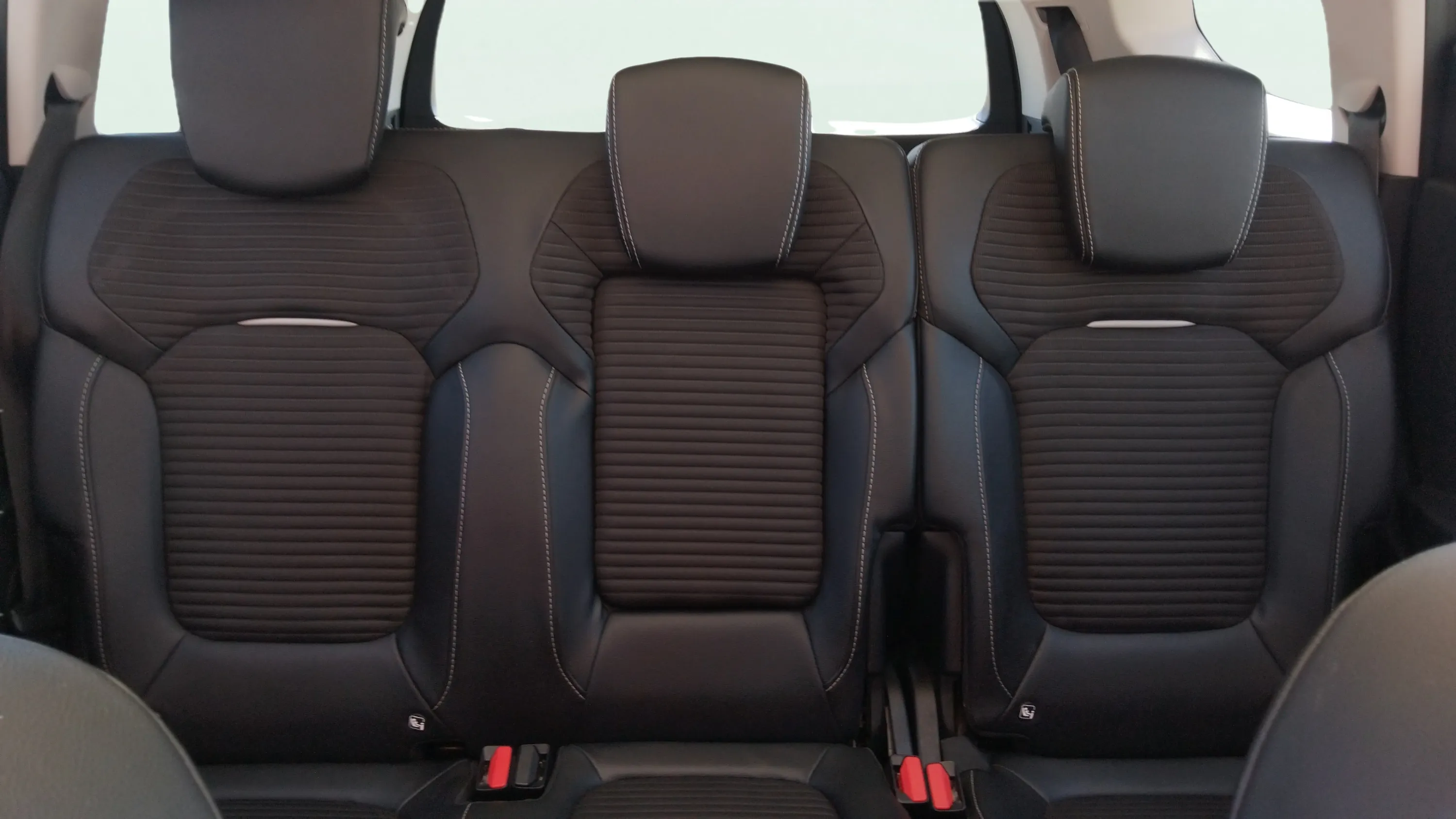 Renault Grand Scénic Zen GPF TCe EDC 18 - foto 13