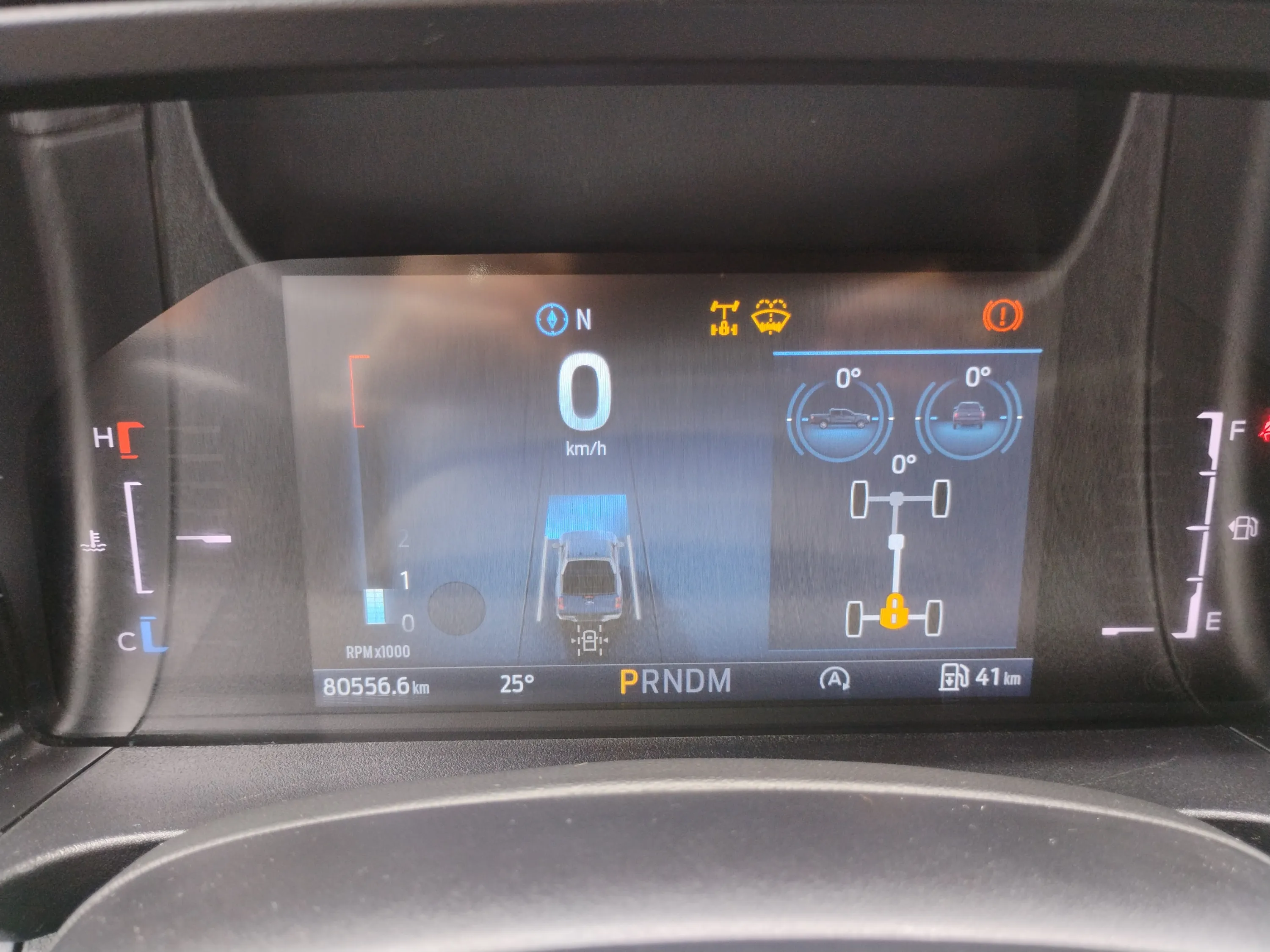 Ford Ranger 2.0 Ecobl e-AWD D Cab Wildtrack - foto 12