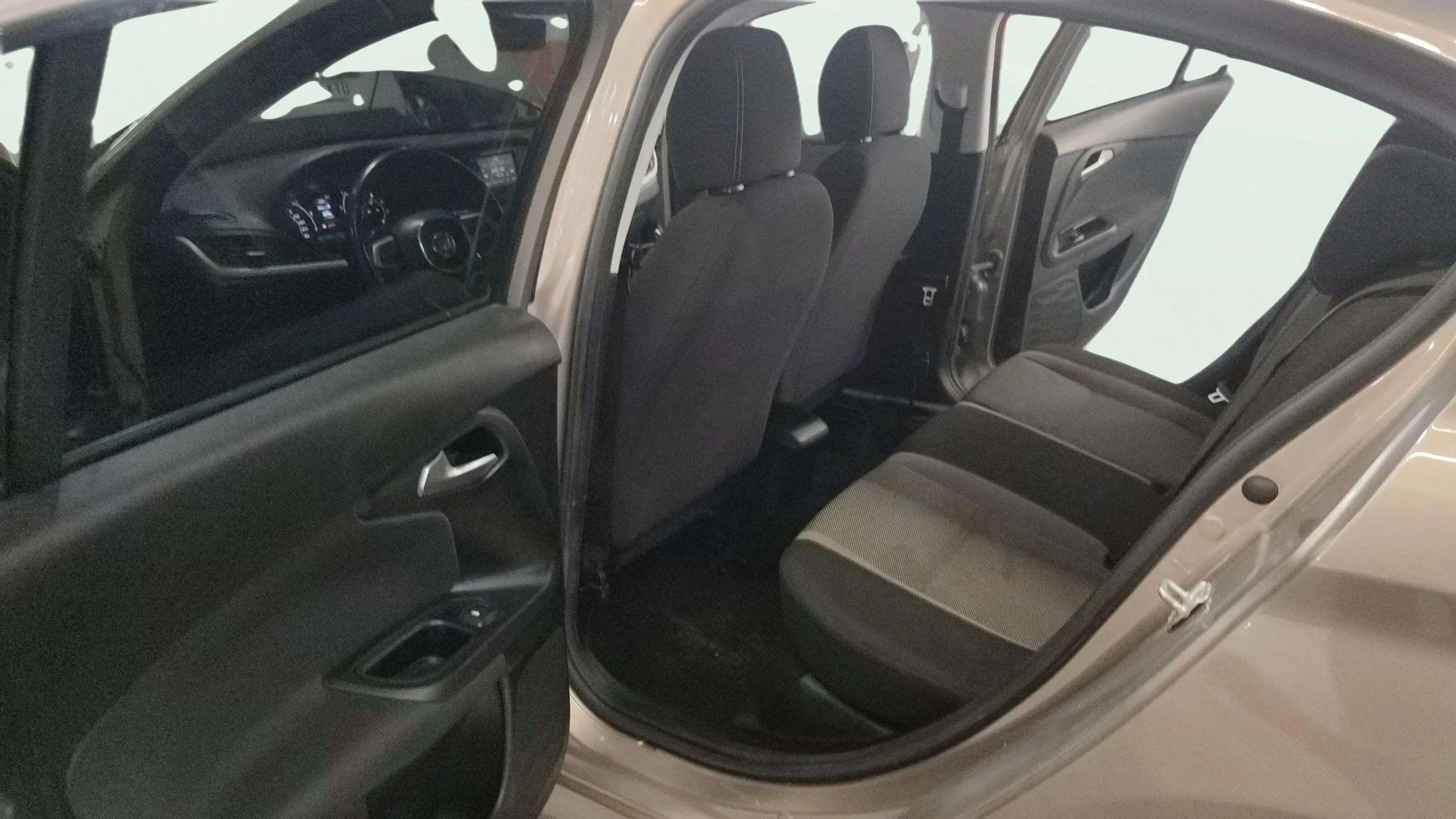Fiat Tipo 1.3 Lounge diesel Mjet - foto 8
