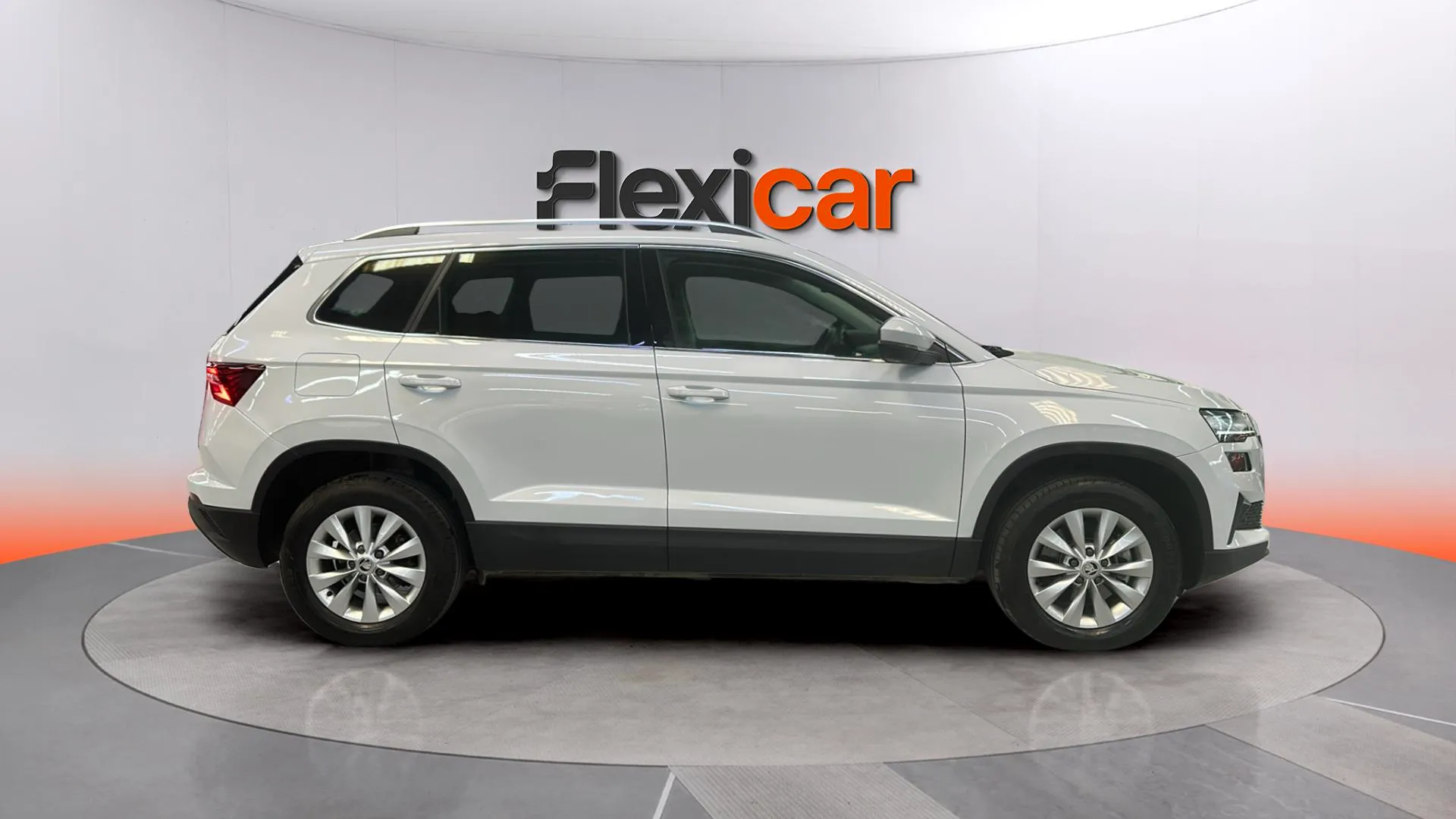 Škoda Karoq 2.0 TDI DSG 4x4 Ambition - foto 3