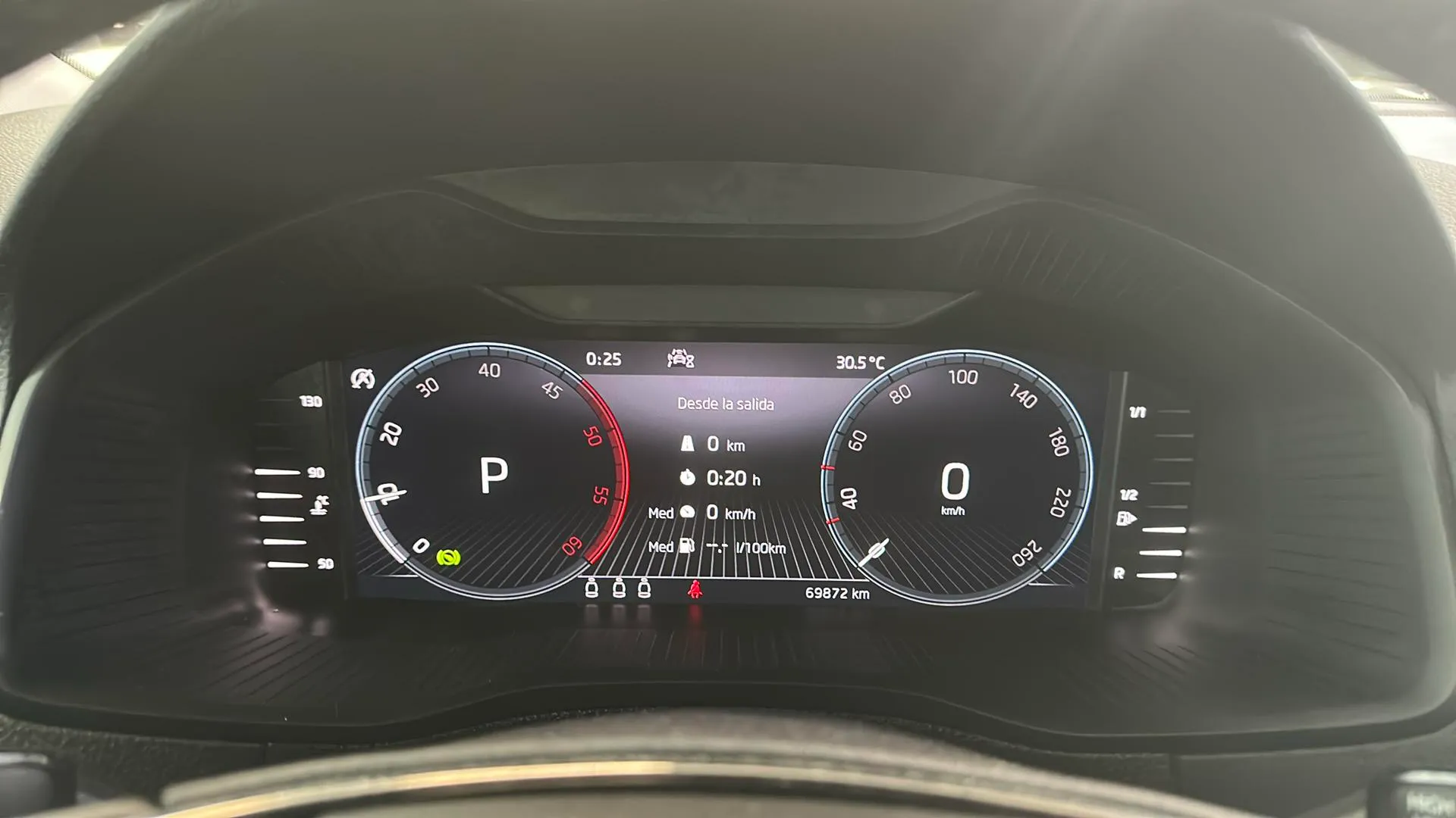 Škoda Karoq 2.0 TDI DSG 4x4 Ambition - foto 7