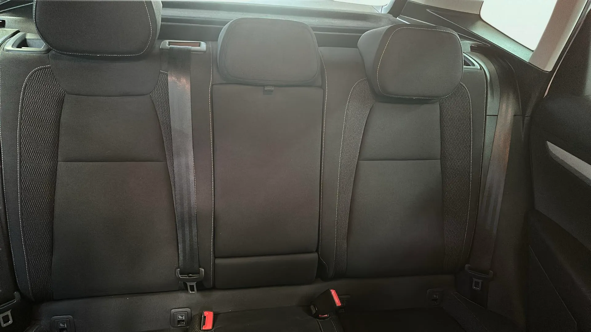 Škoda Karoq 2.0 TDI DSG 4x4 Ambition - foto 11