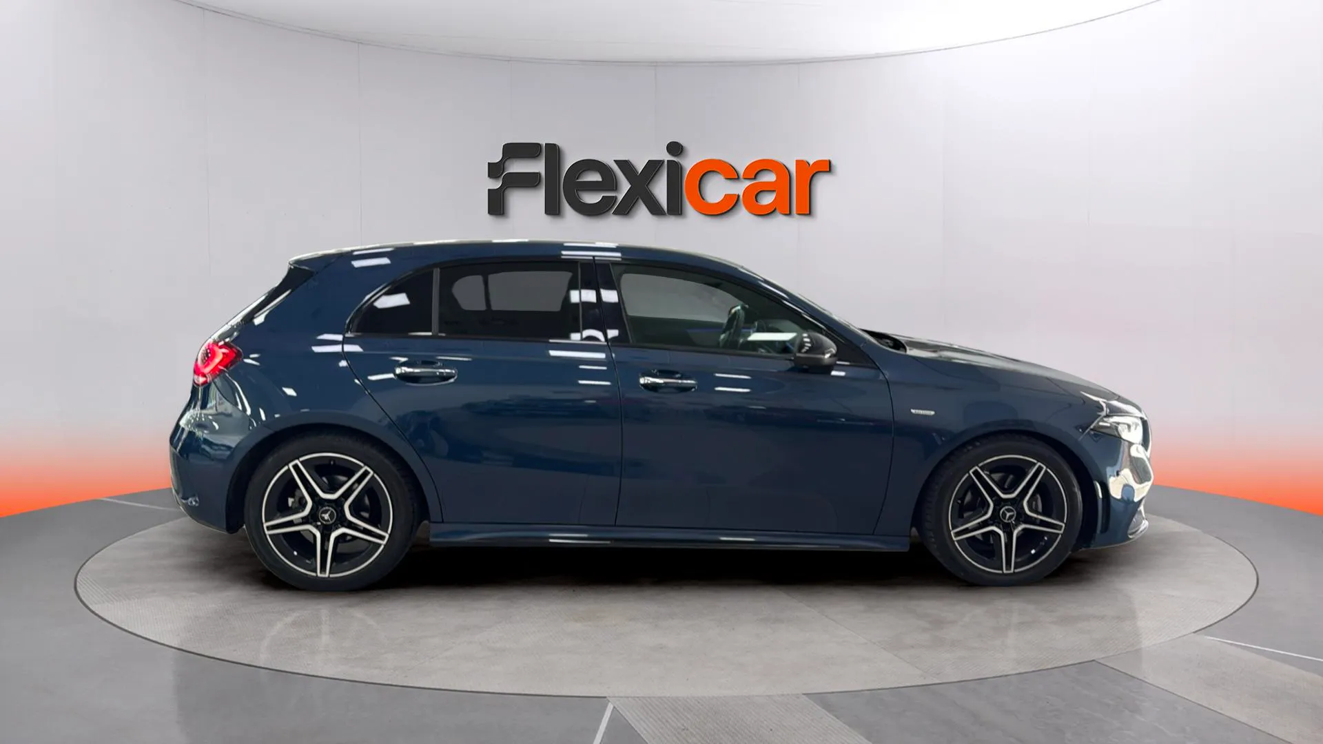 Mercedes-Benz Clase A A 180 d - foto 8