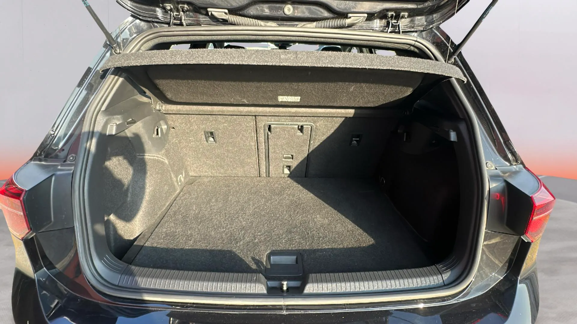 Volkswagen Golf GTD 1968 cm³ - foto 23