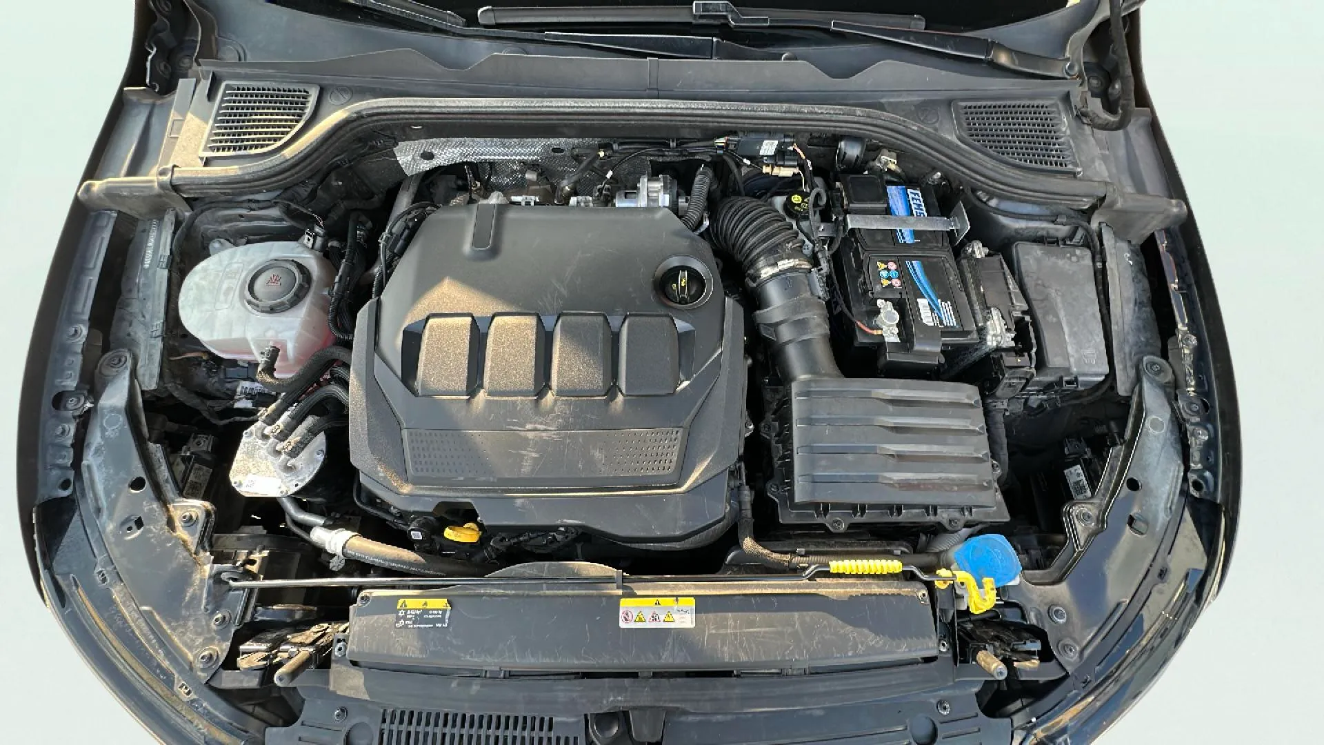 Volkswagen Golf GTD 1968 cm³ - foto 25
