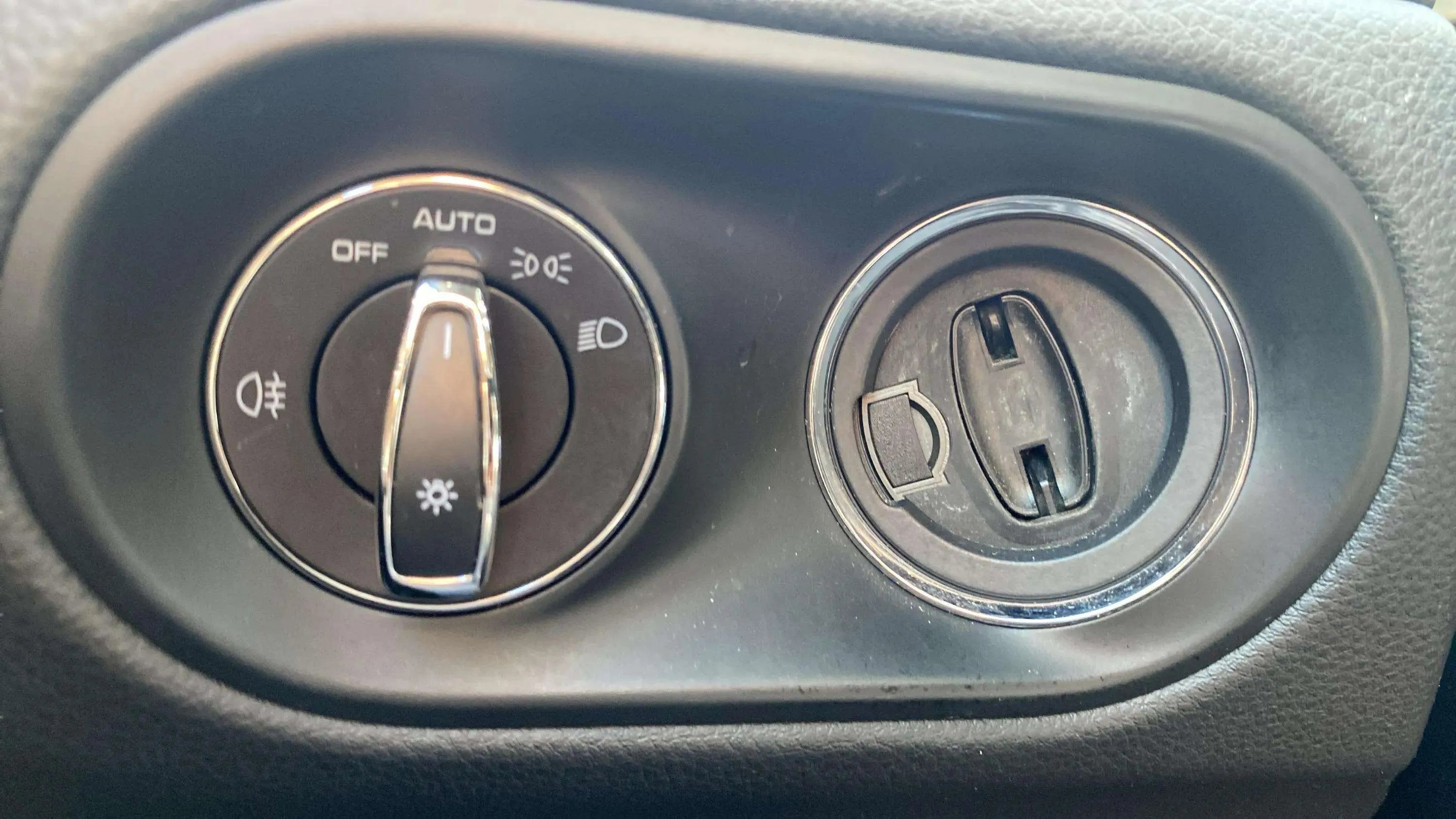 Porsche Macan - foto 17