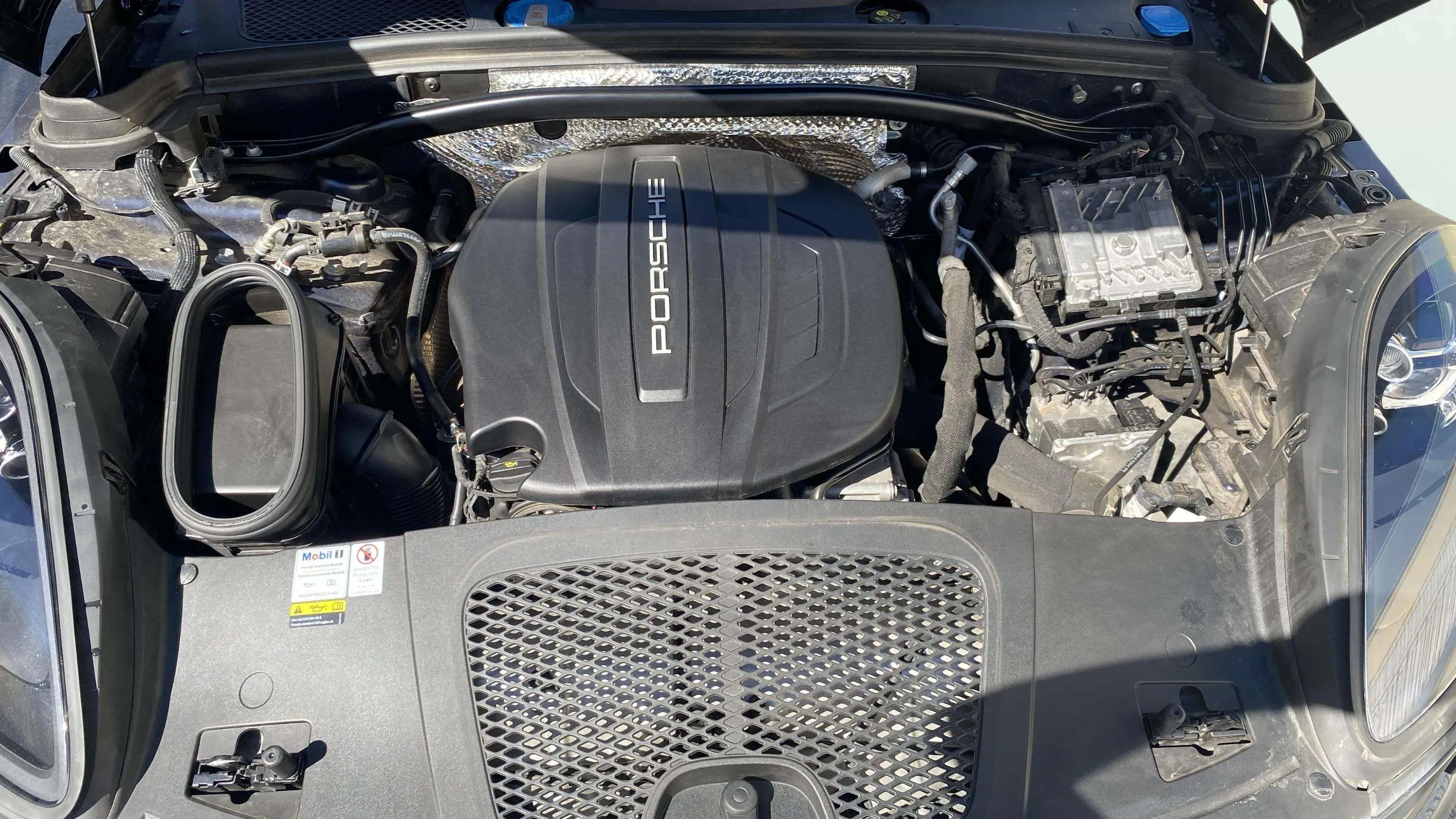 Porsche Macan - foto 39