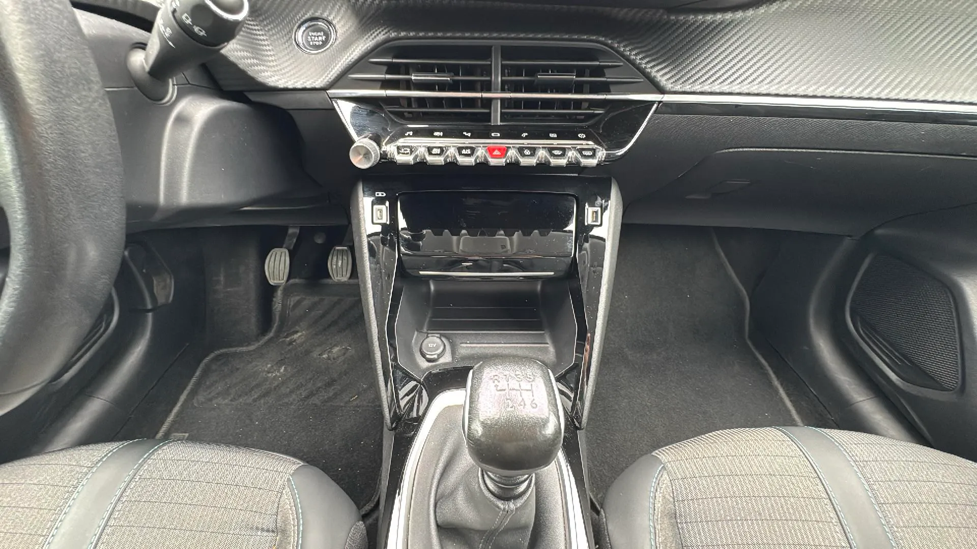 Peugeot 208 PureTech Allure Pack - foto 10