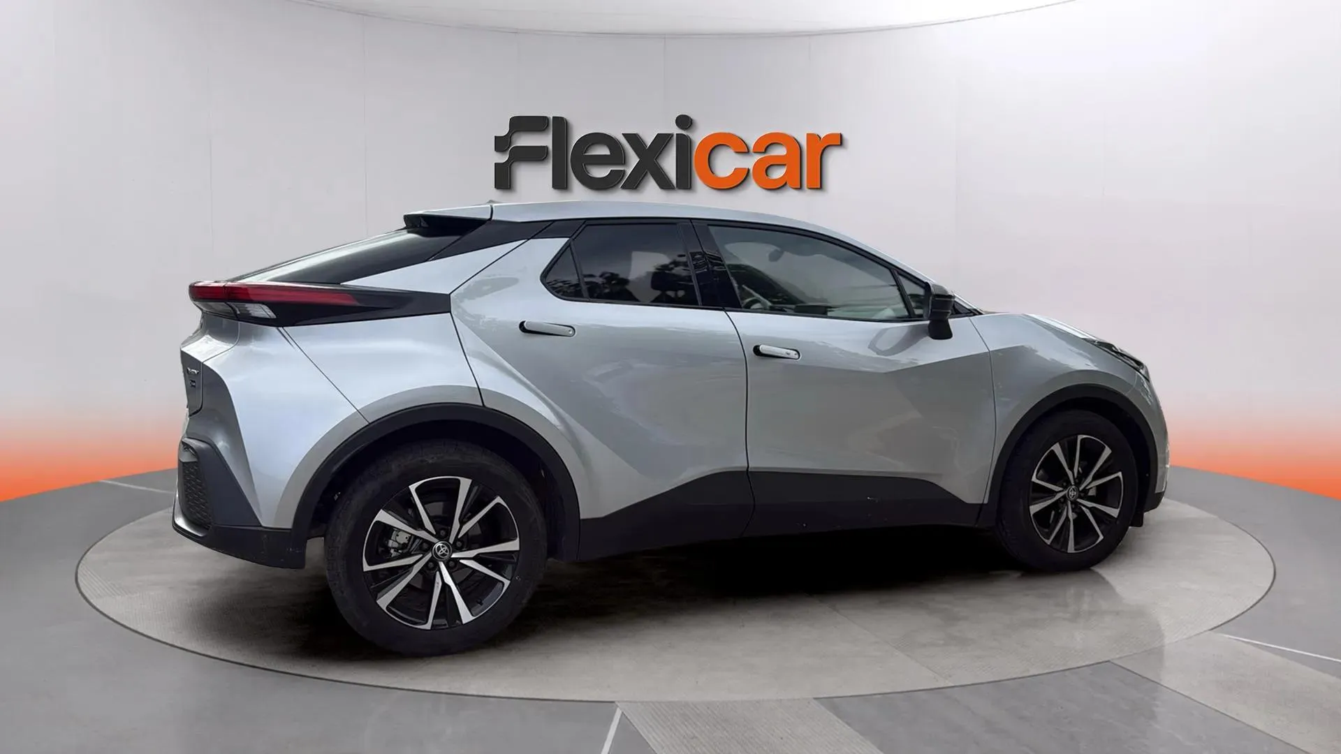 Toyota C-HR 1.8 140H Advance - foto 10