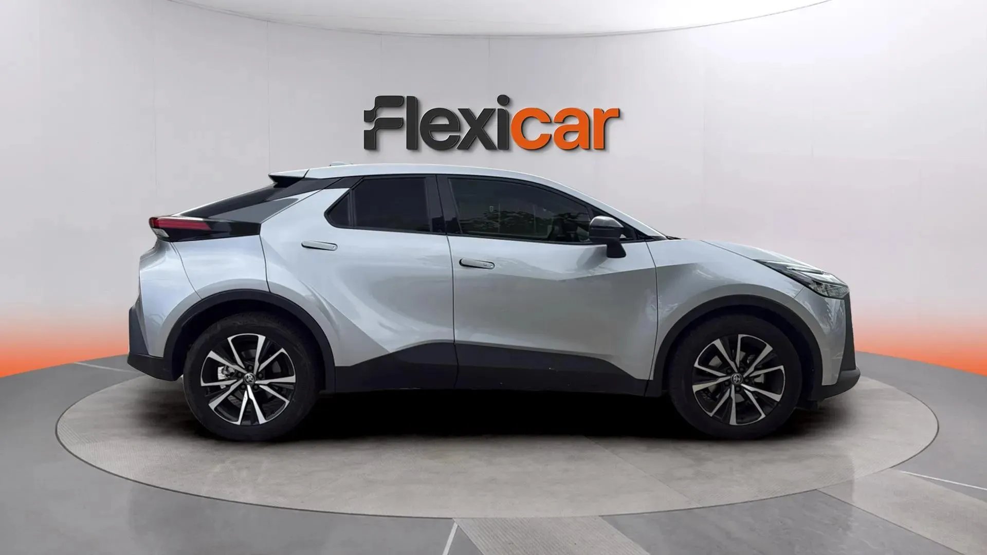 Toyota C-HR 1.8 140H Advance - foto 11