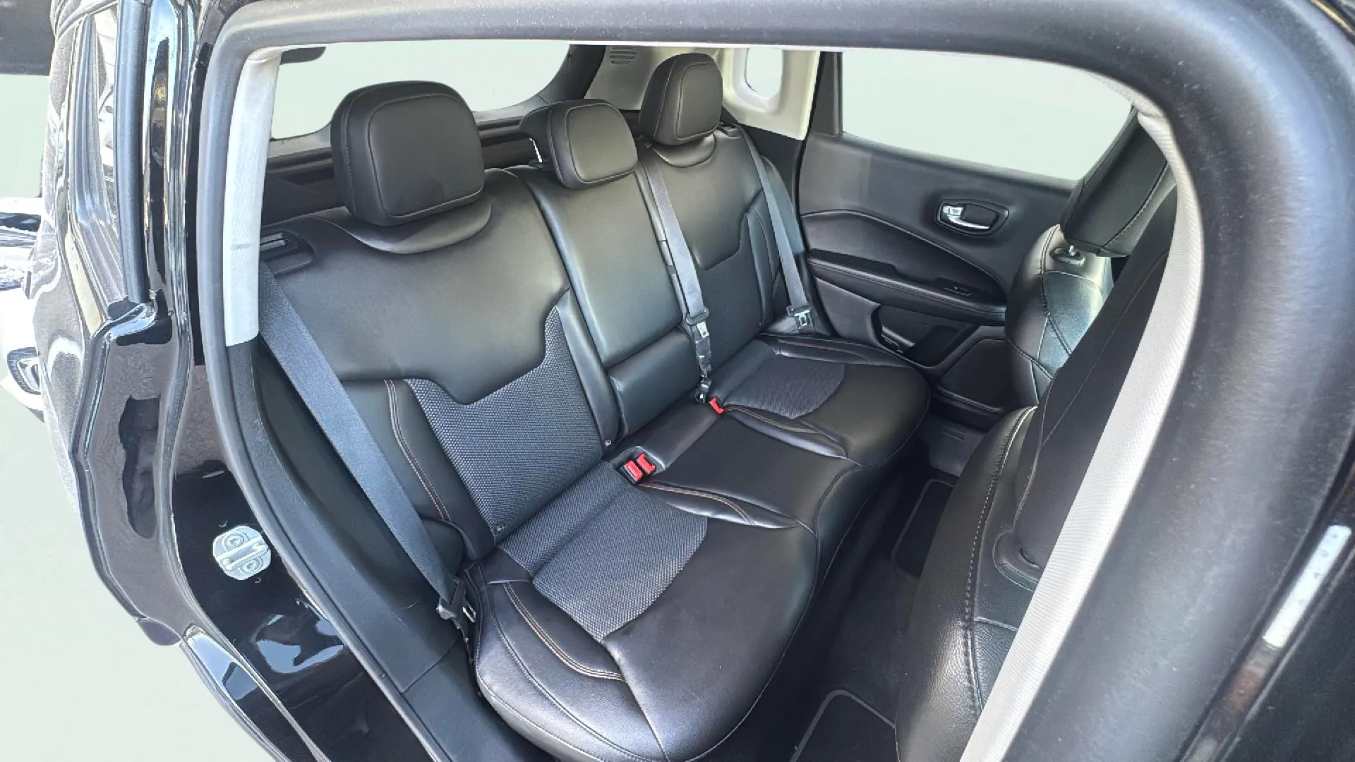 Jeep Compass 1.4 Mair Limited 4x4 AD - foto 3