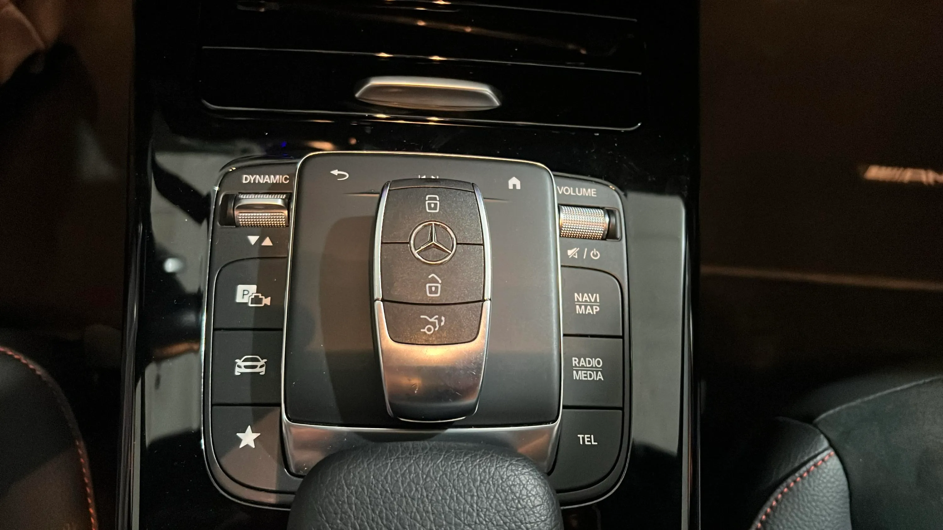 Mercedes-Benz CLA 200 D DCT Shooting Brake - foto 19