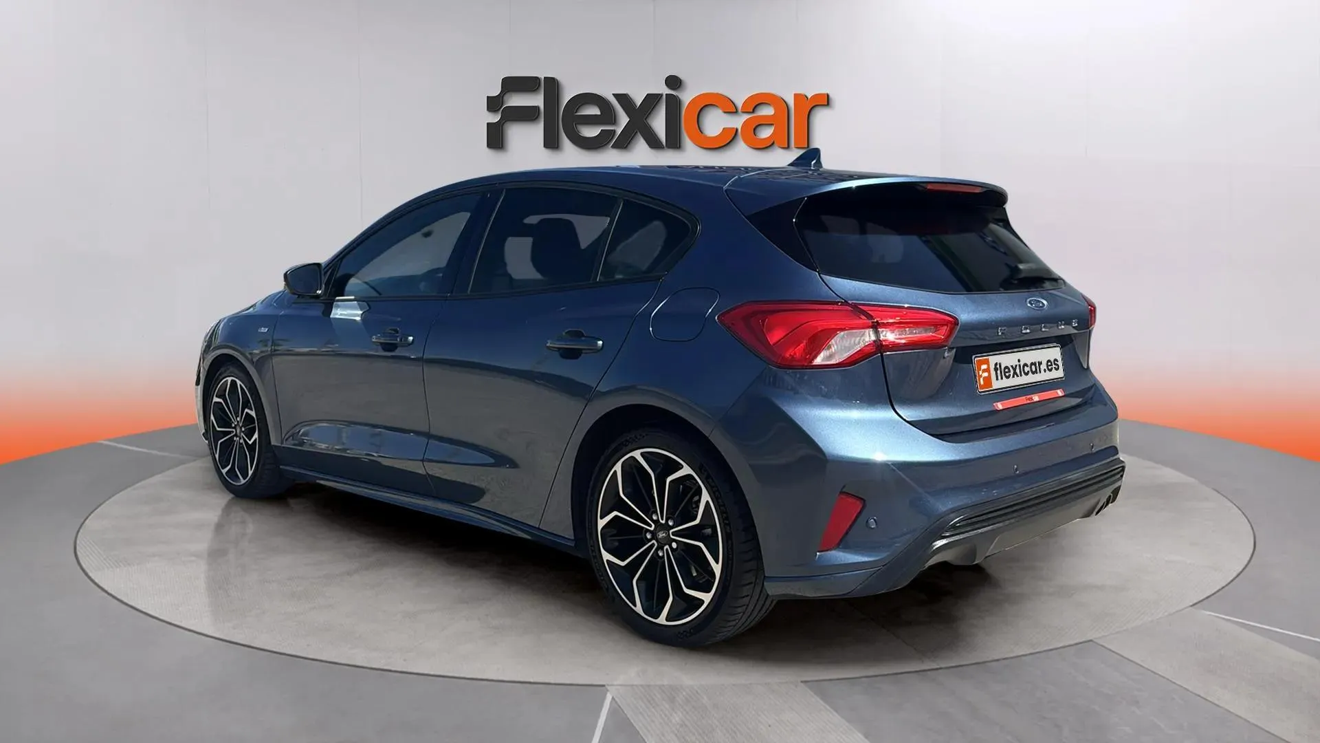 Ford Focus 1.0 EcoBoost ST-Line - foto 5