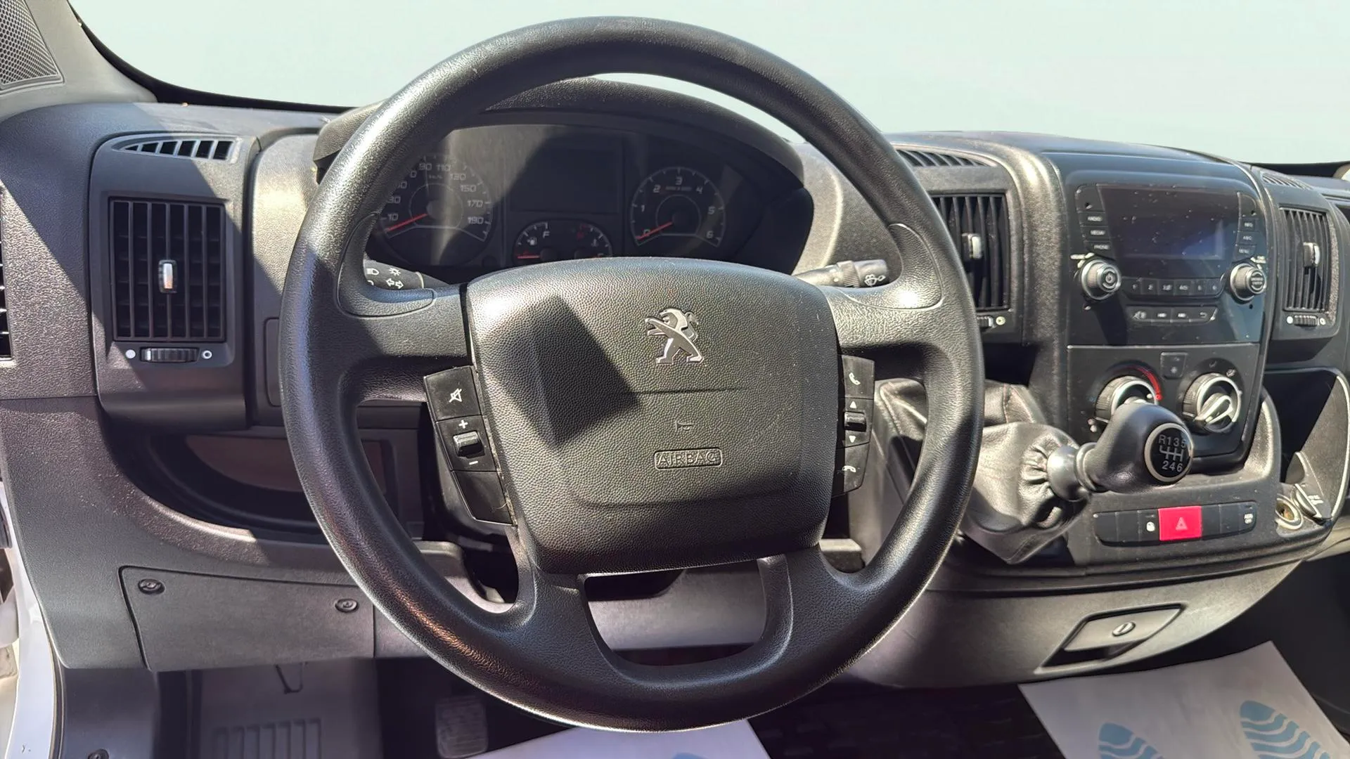 Peugeot Boxer 2.0 - foto 12