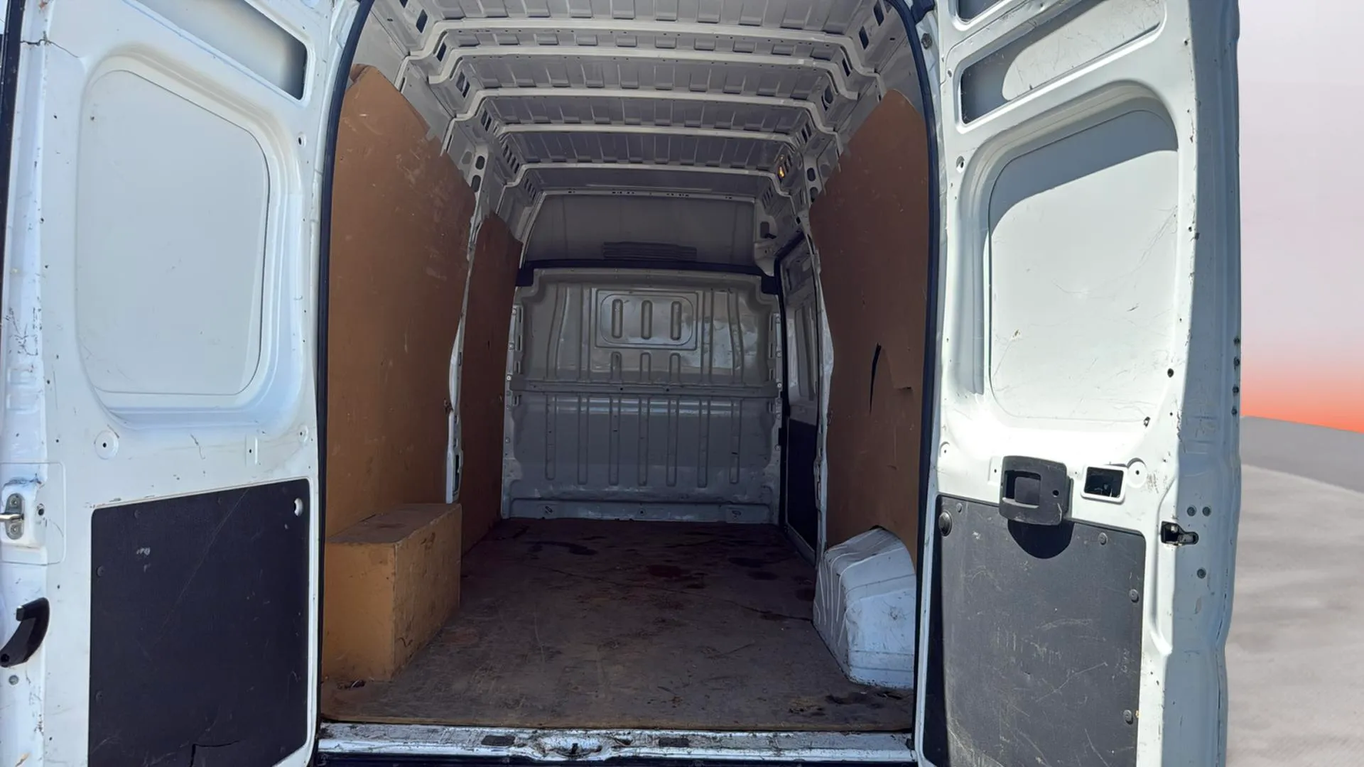 Peugeot Boxer 2.0 - foto 16
