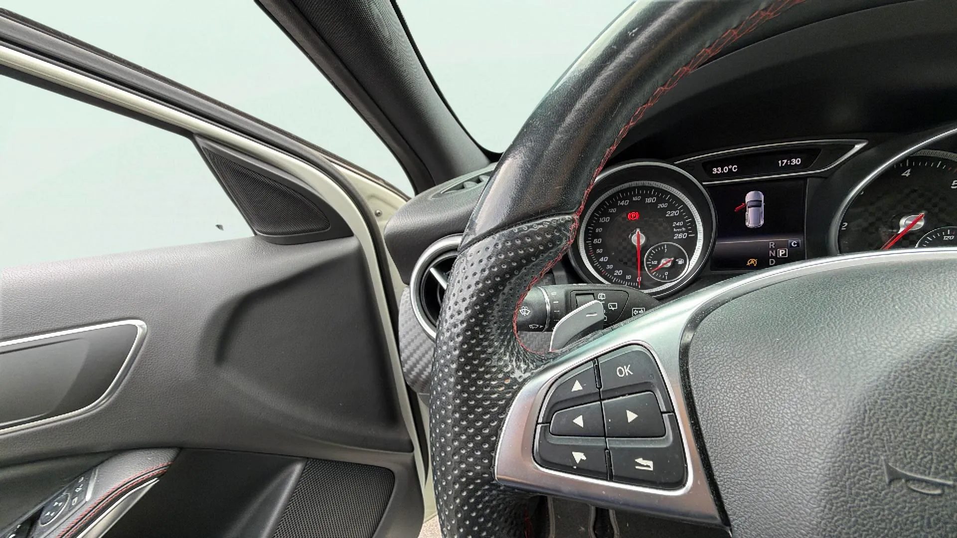 Mercedes-Benz Clase A A 200 d AMG Line - foto 18