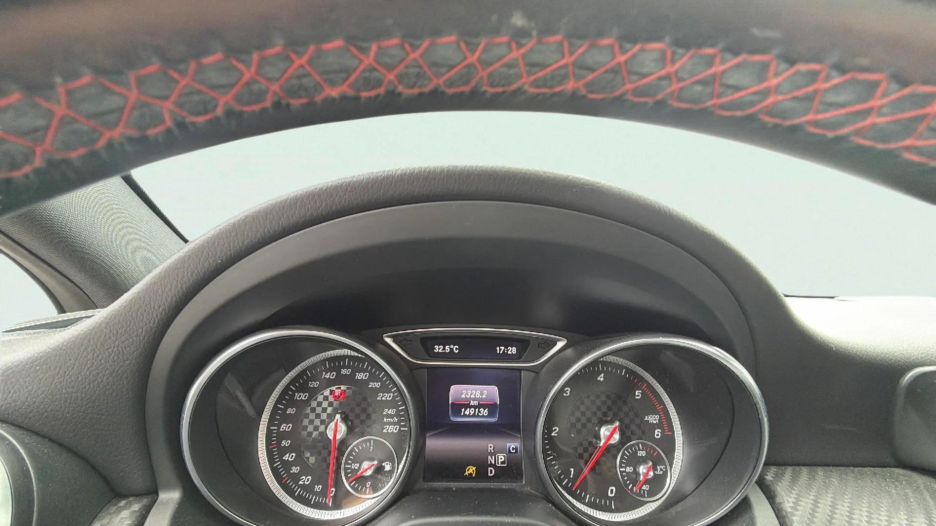 Mercedes-Benz Clase A A 200 d AMG Line - foto 9