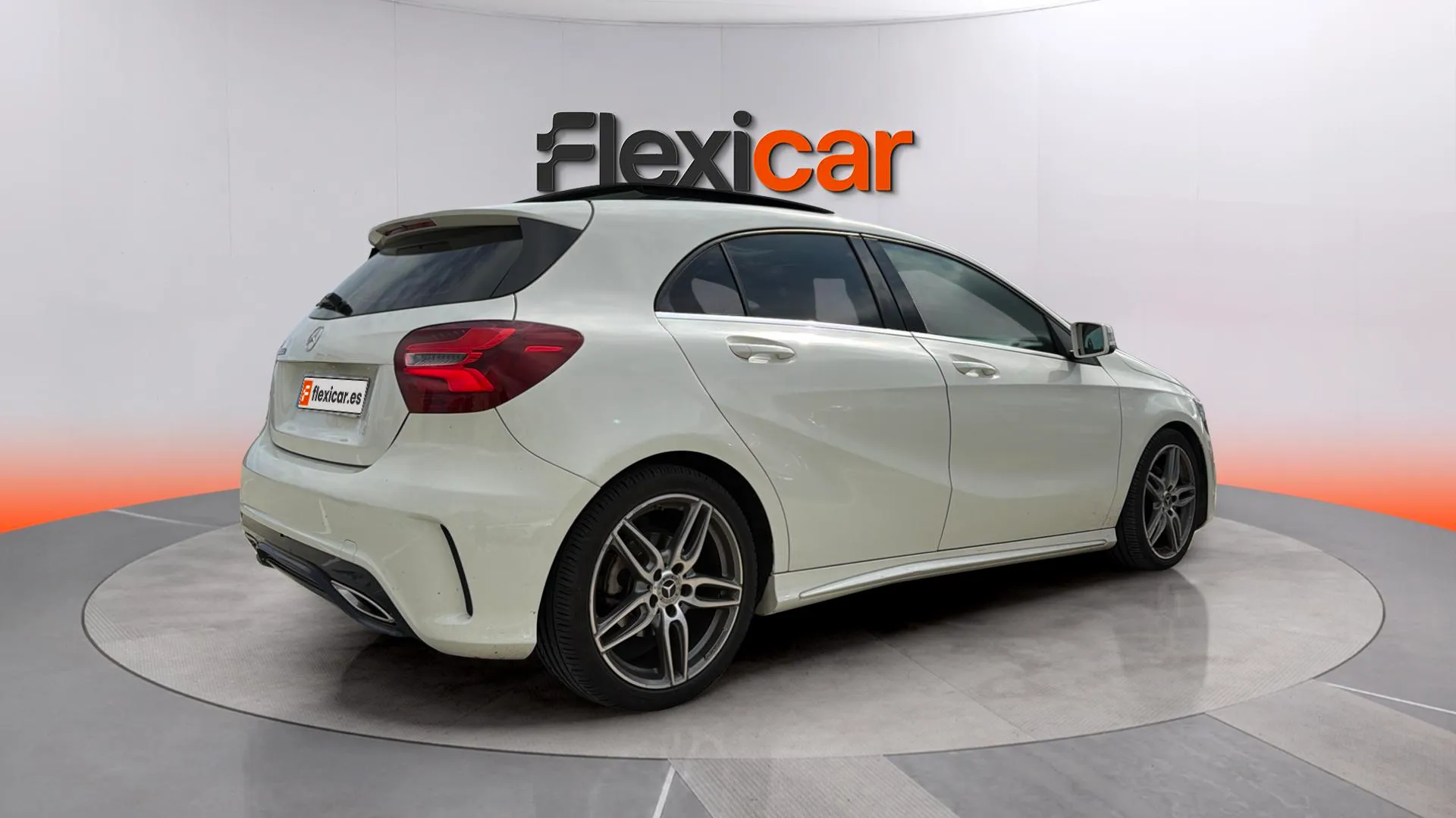 Mercedes-Benz Clase A A 200 d AMG Line - foto 7