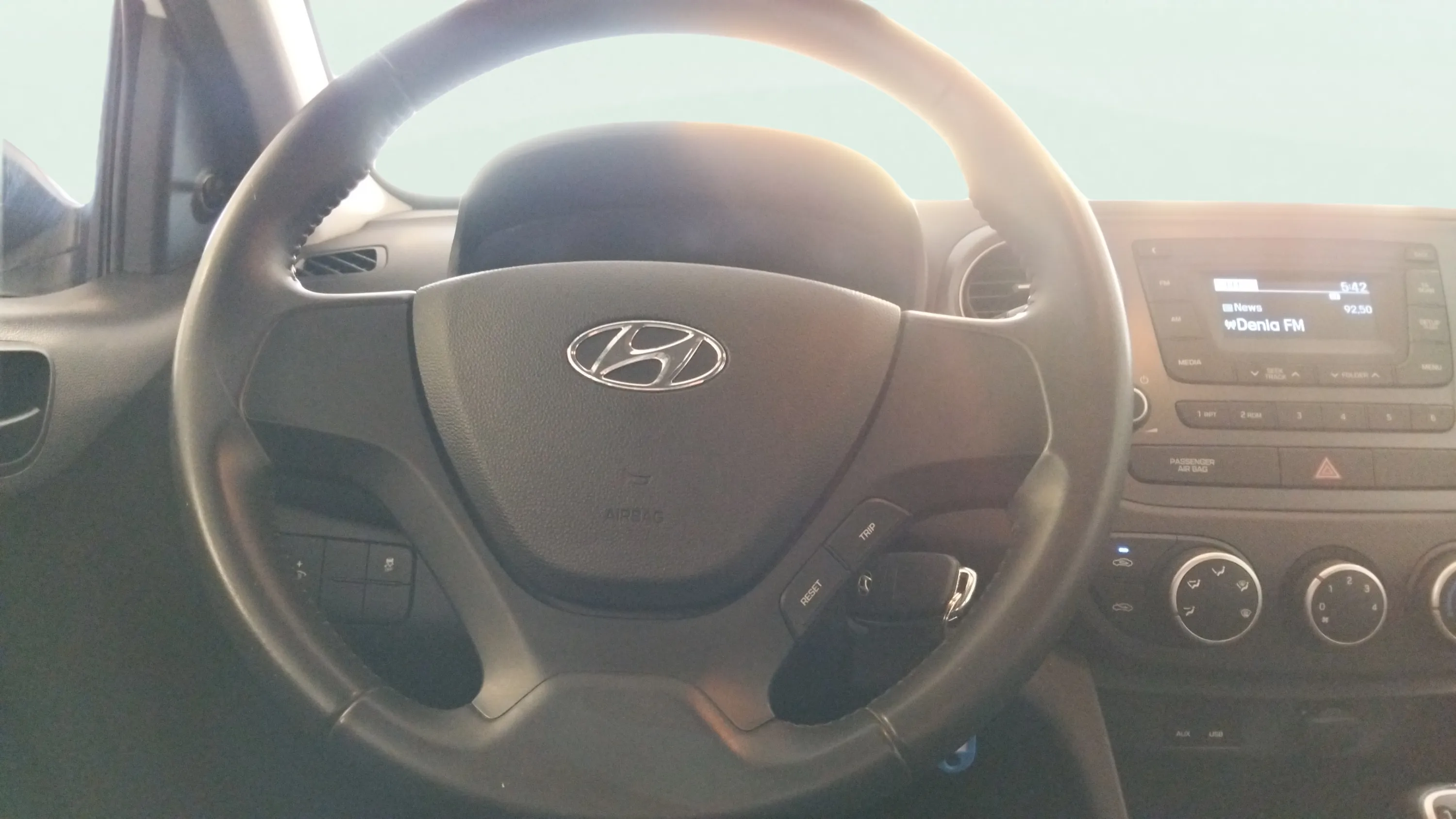 Hyundai i10 1.0 Go! - foto 11