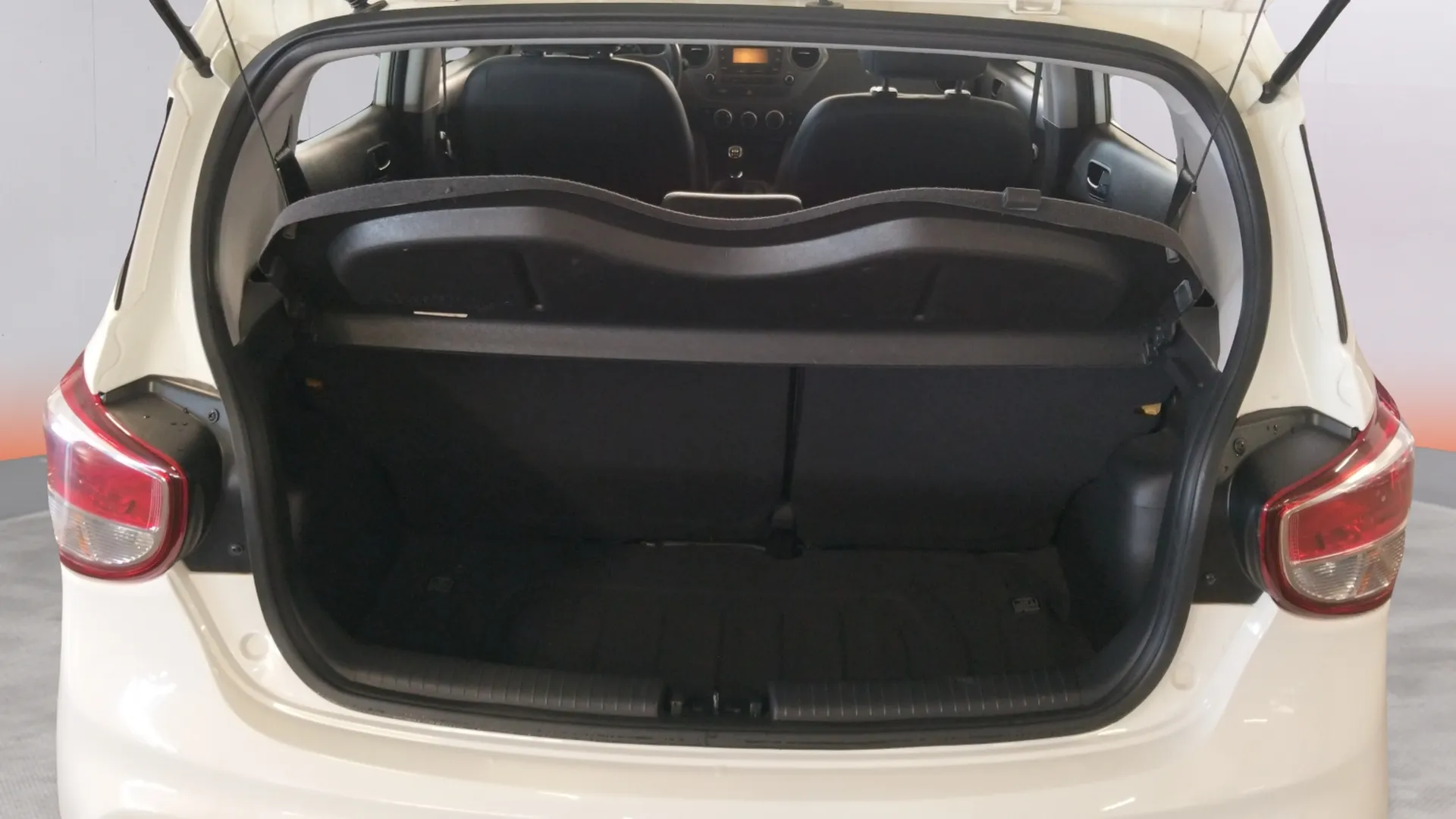 Hyundai i10 1.0 Go! - foto 8