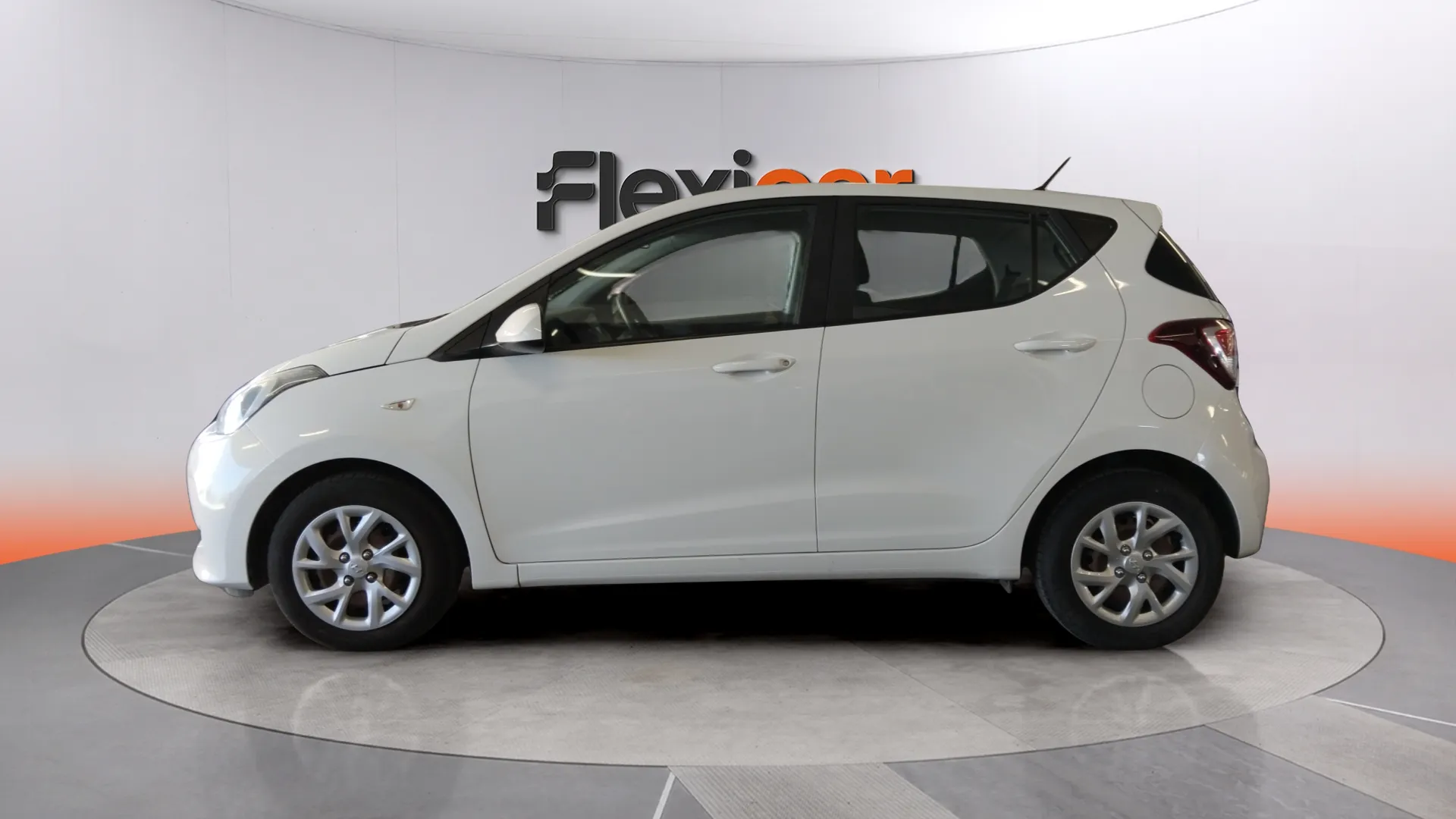 Hyundai i10 1.0 Go! - foto 4