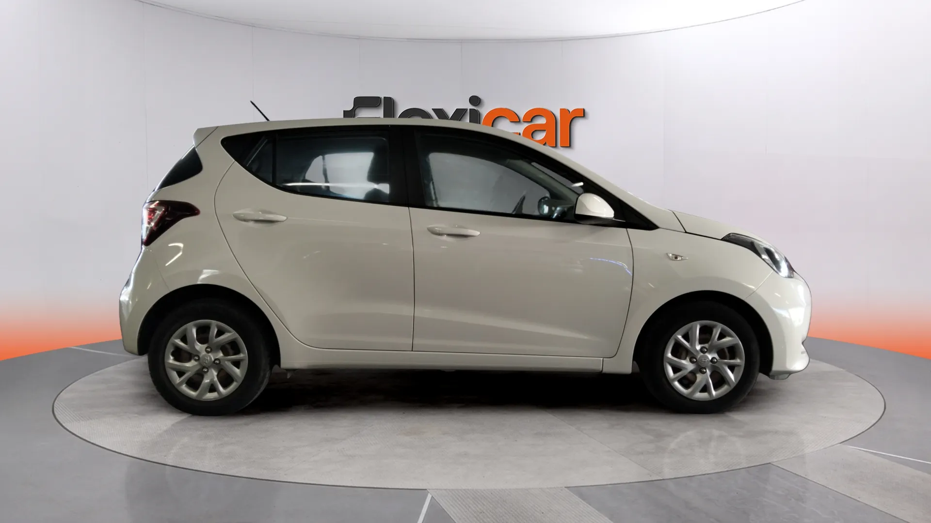 Hyundai i10 1.0 Go! - foto 7