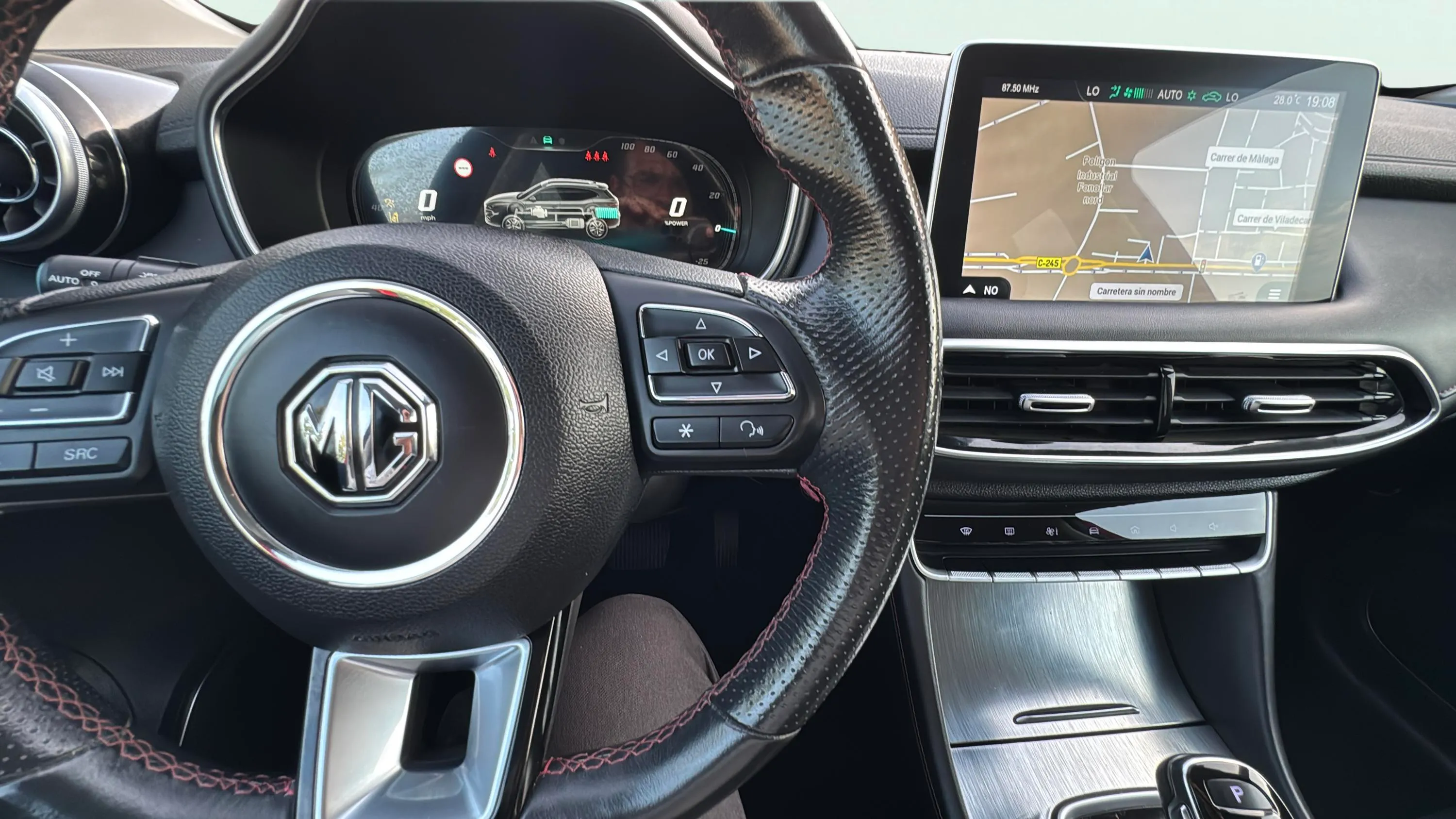 MG HS 1.5T-GDI PHEV Luxury - foto 19