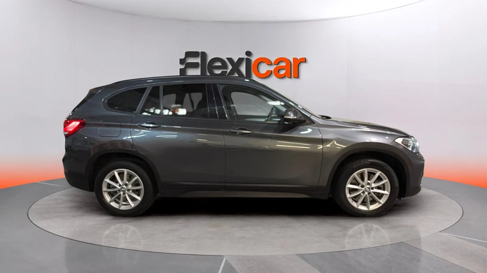 BMW X1 xDrive20dA - foto 2