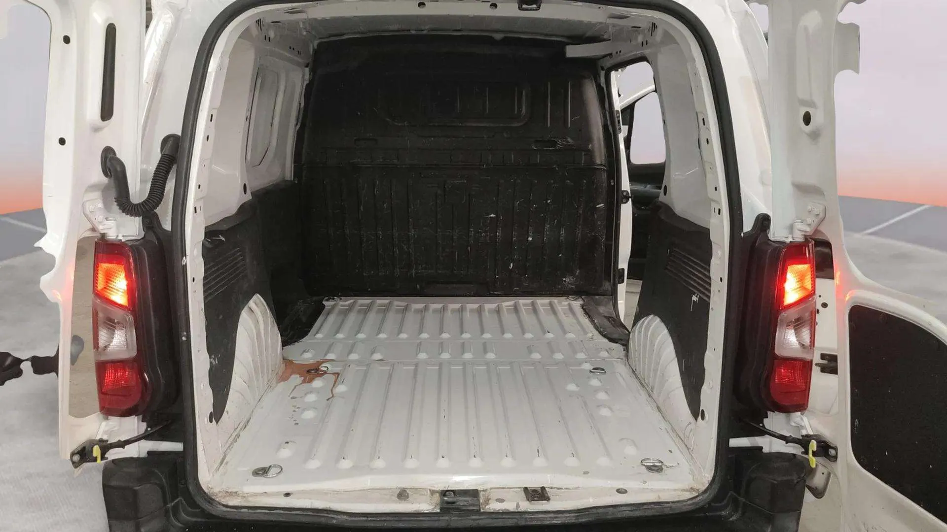 Opel Combo 1.5 TD Expression L - foto 6
