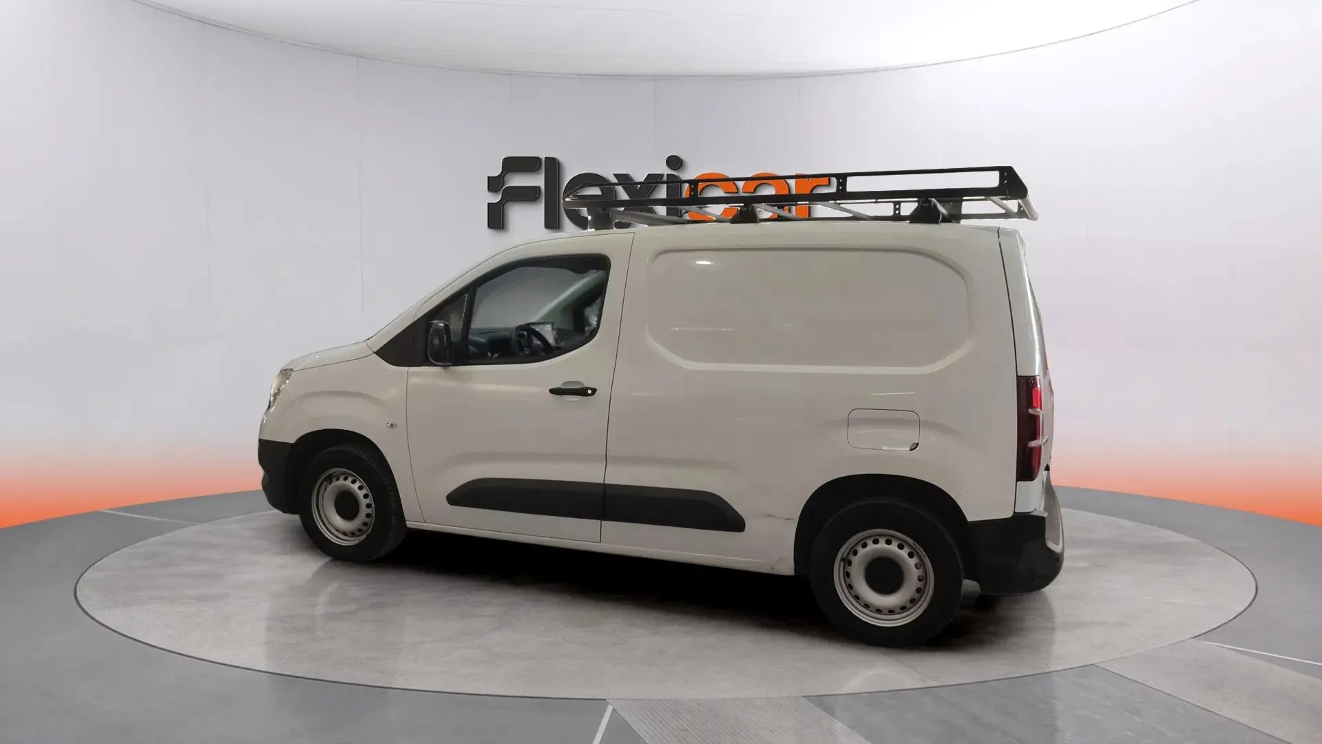 Opel Combo 1.5 TD Expression L - foto 3