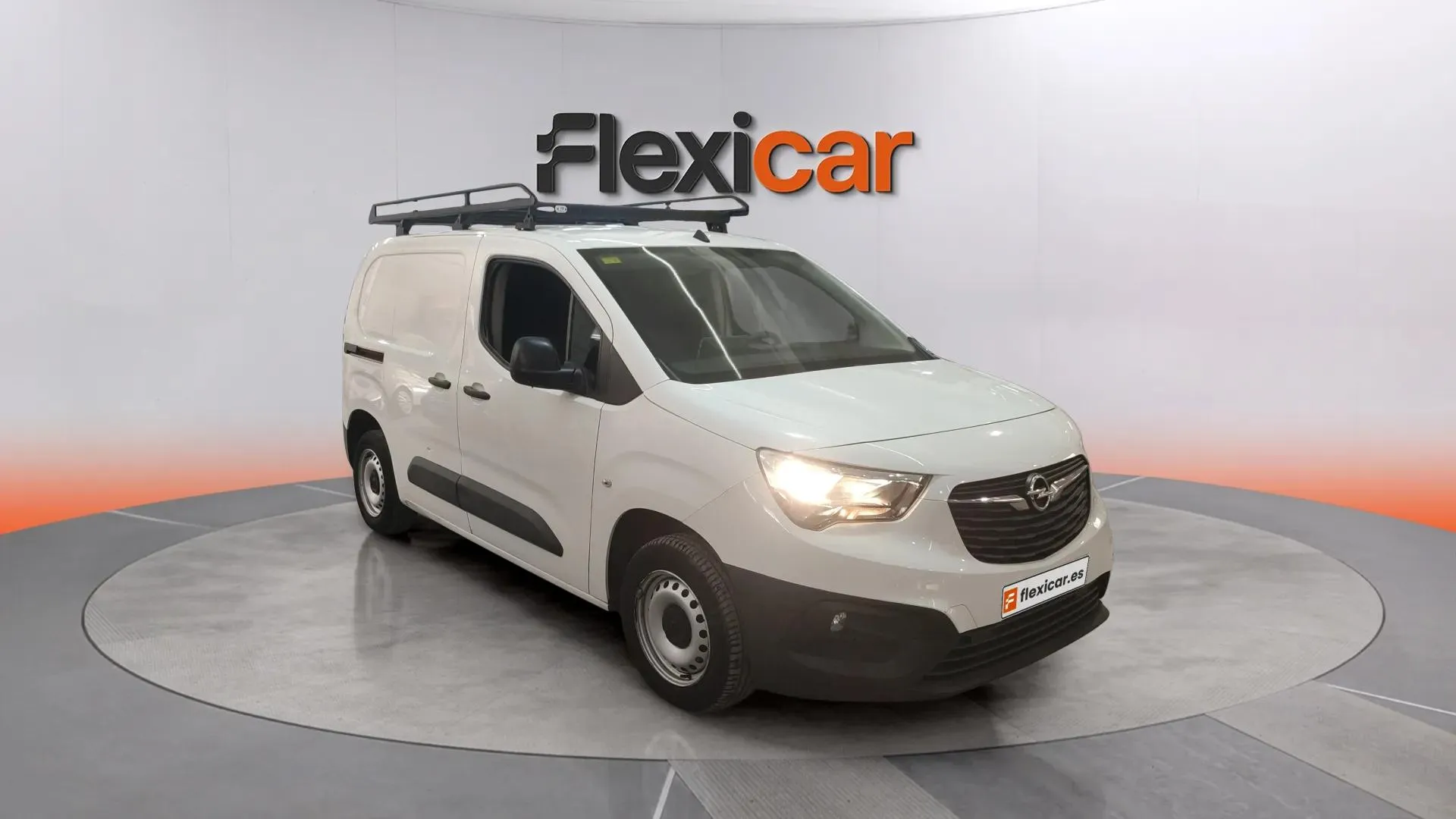 Opel Combo 1.5 TD Expression L - foto 1