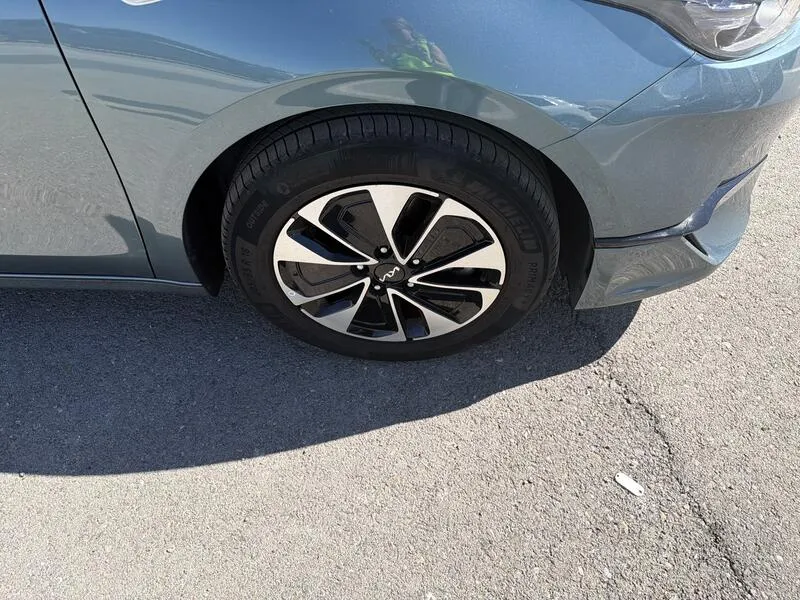 Kia XCeed Drive 1.0 T-GDi - foto 21