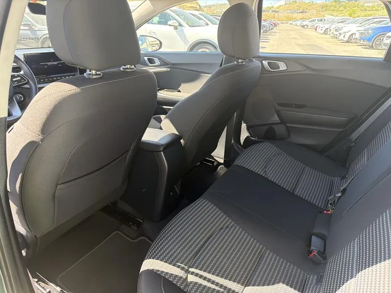 Kia XCeed Drive 1.0 T-GDi - foto 27