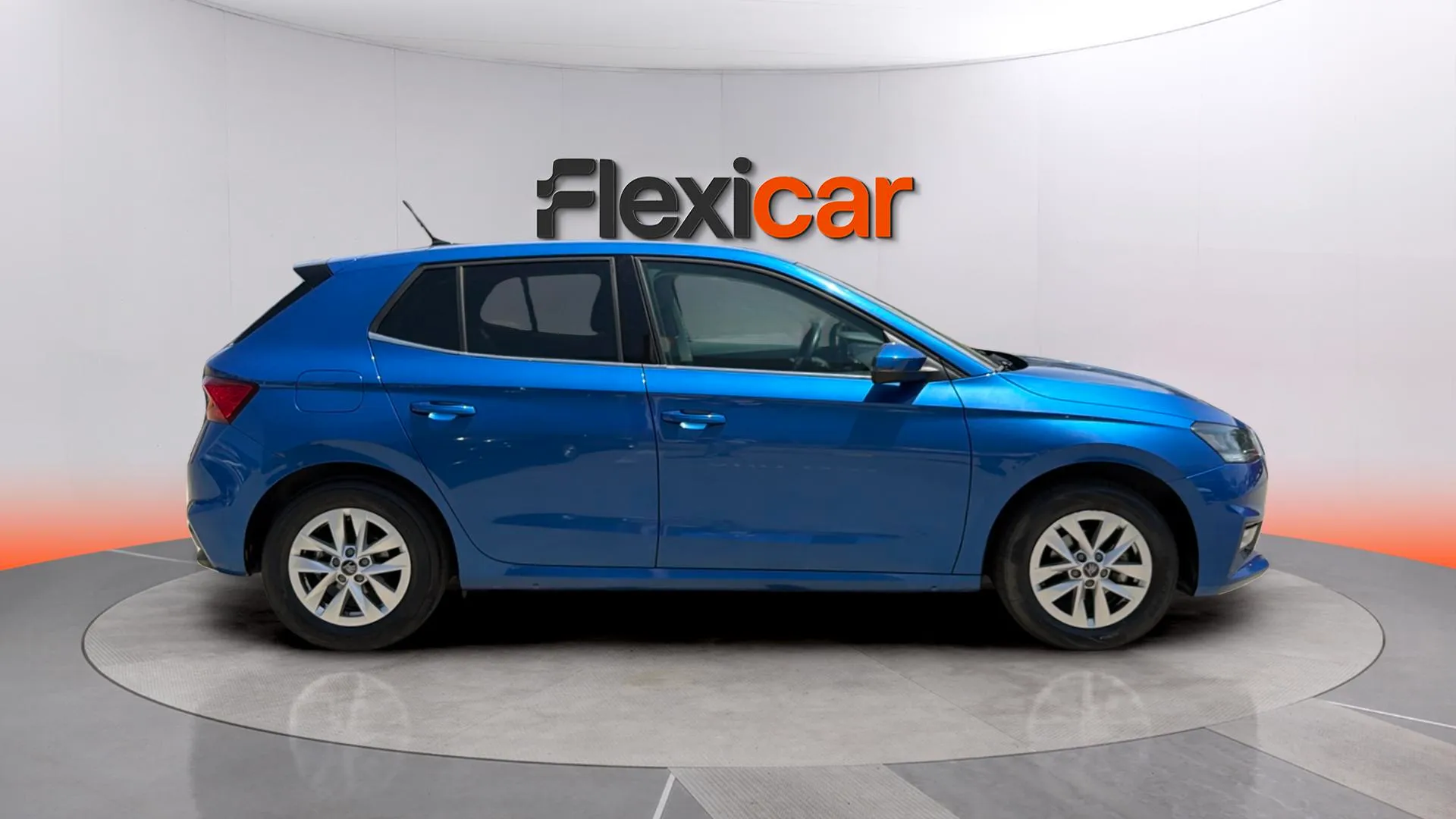 Škoda Fabia 1.0 TSI Selection - foto 8