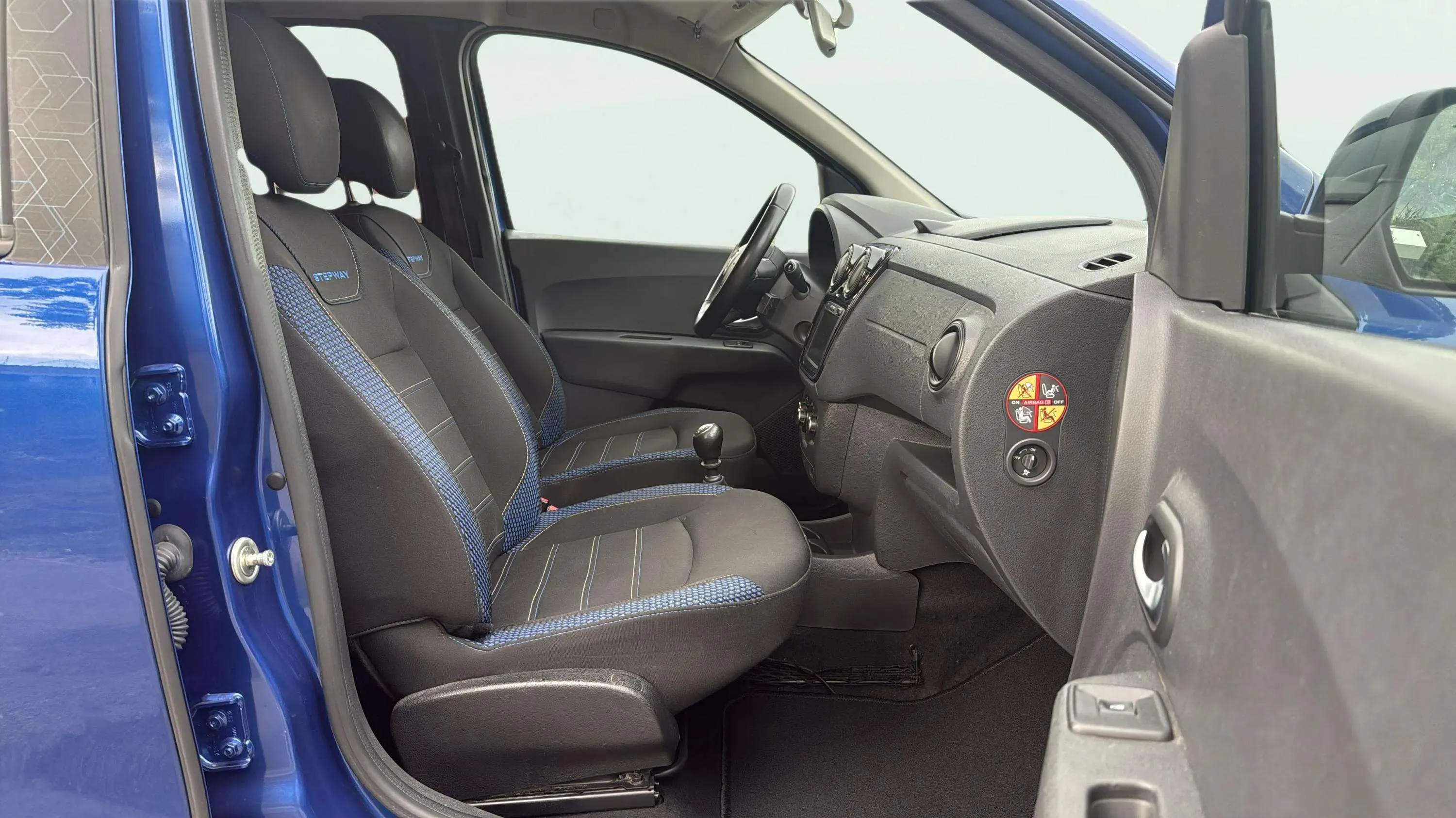 Dacia Lodgy Comfort Blue dCi 7 plazas 18 - foto 11