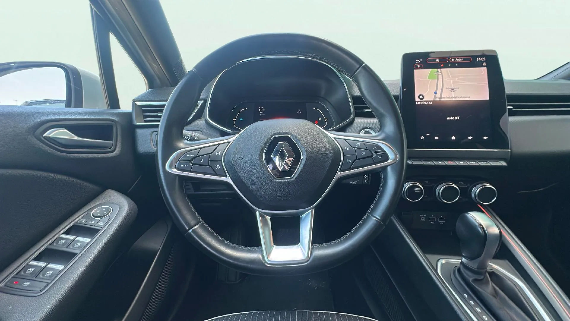 Renault Clio Zen E-Tech Híbrido - foto 12