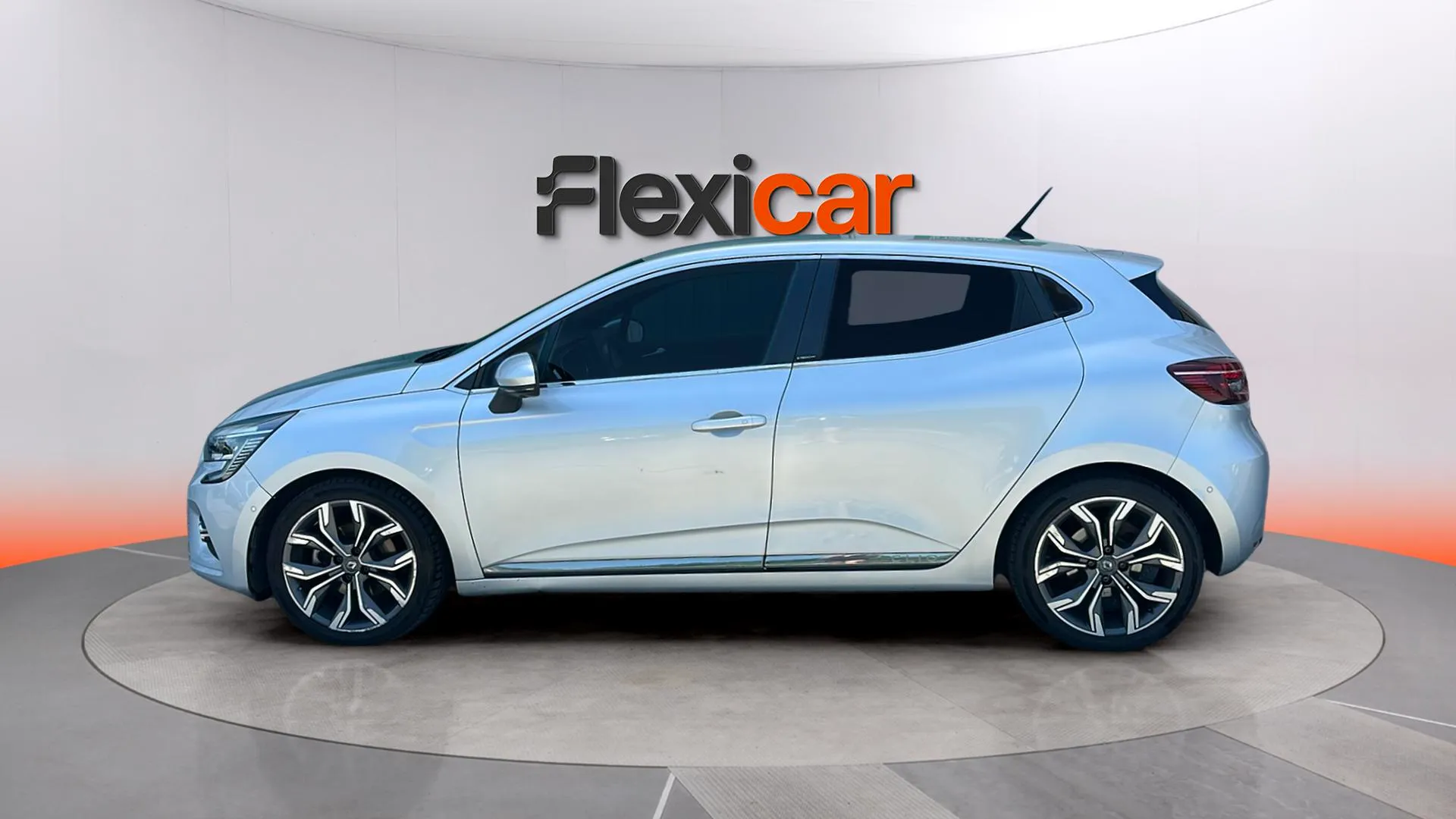 Renault Clio Zen E-Tech Híbrido - foto 4