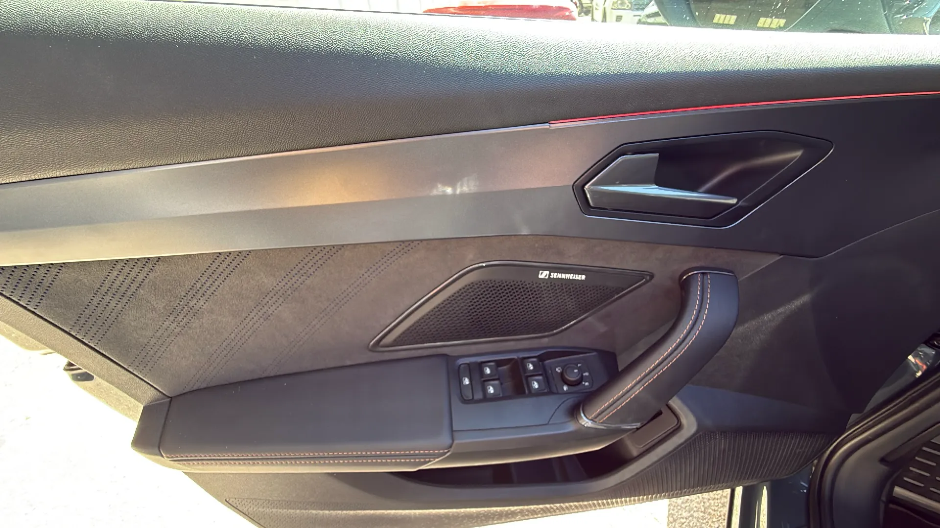 Cupra Formentor 1.5 eTSI Launch Edition DSG - foto 9