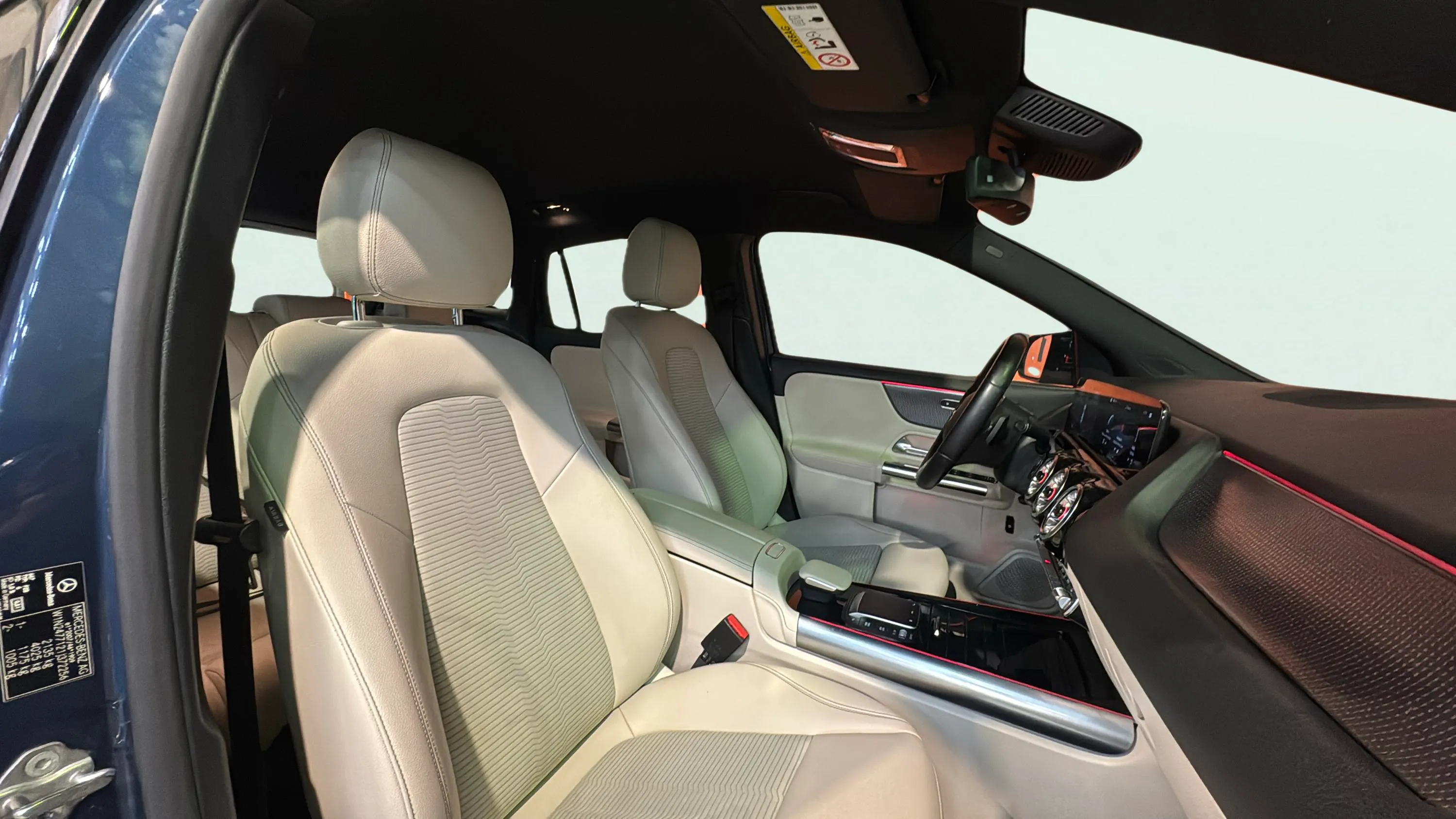 Mercedes-Benz GLA 200 D - foto 21