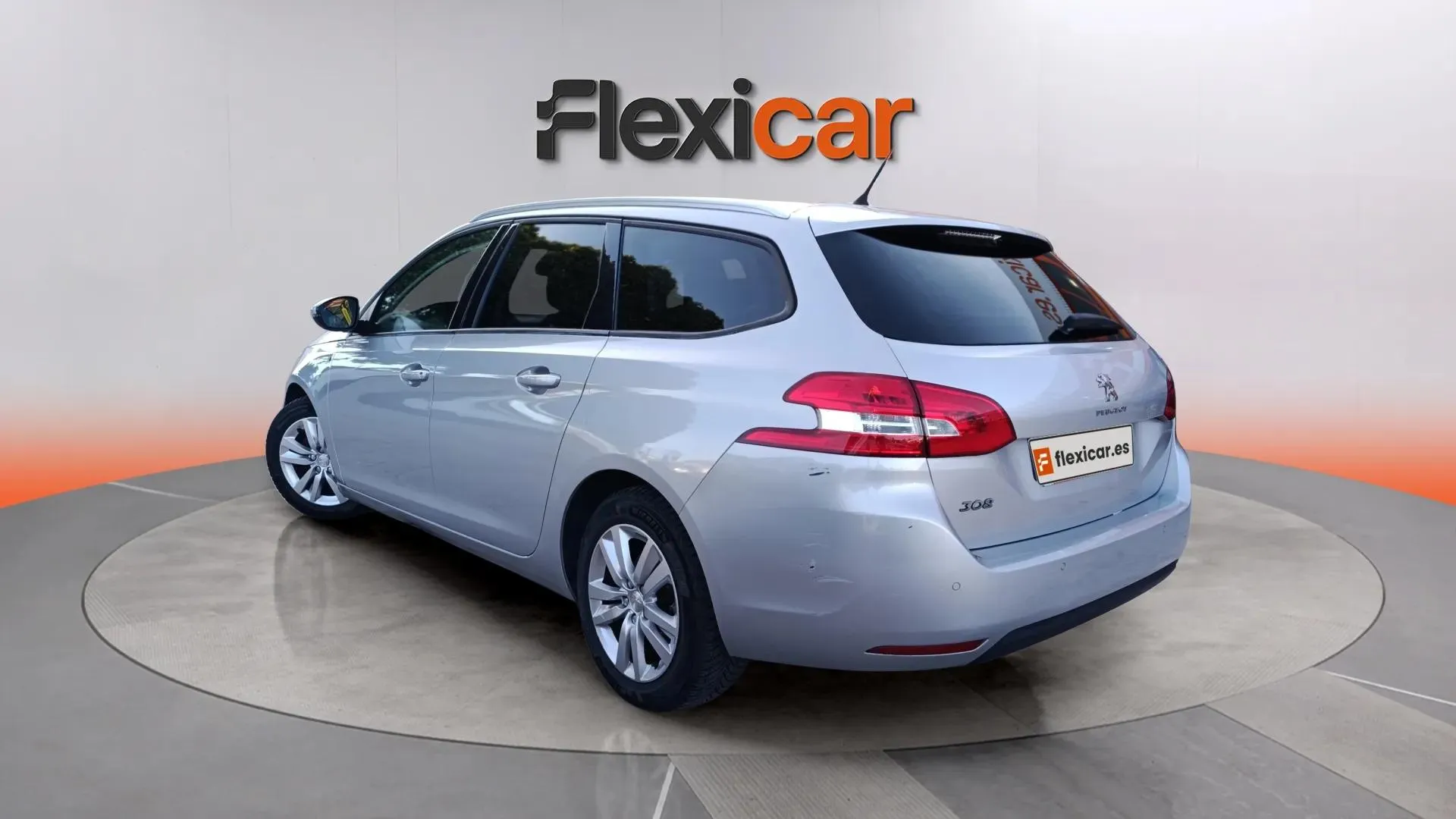 Peugeot 308 SW Access 1.2 PureTech 110 - foto 6