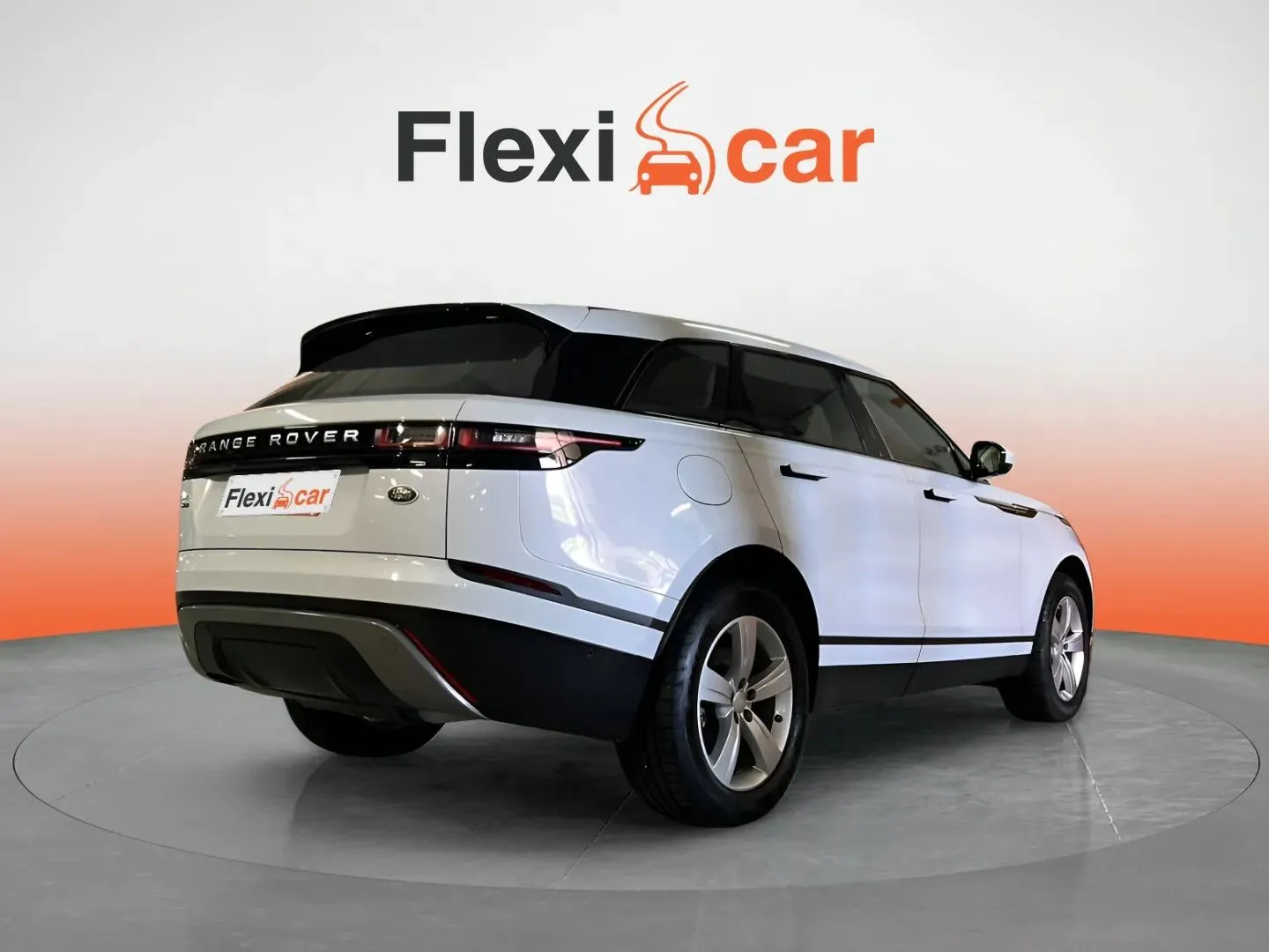 Land Rover Range Rover Velar 2.0 D180 4WD - foto 2