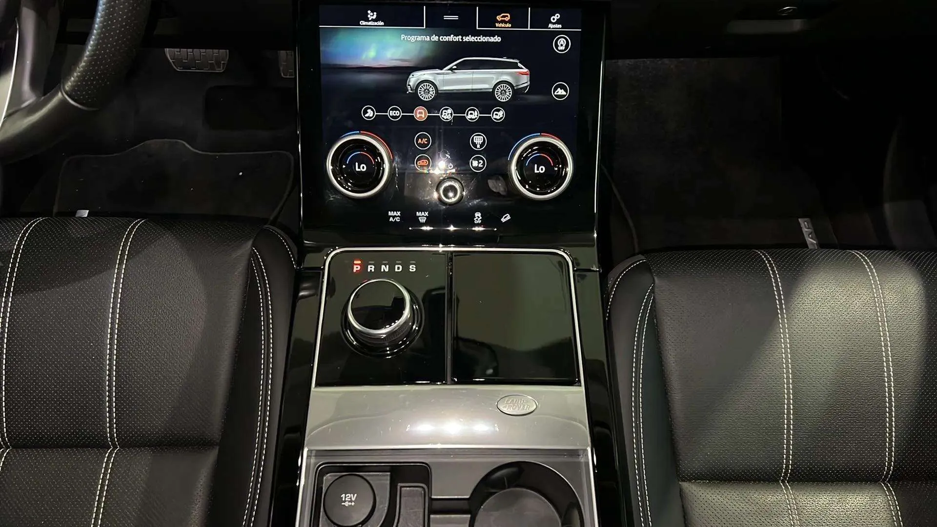 Land Rover Range Rover Velar 2.0 D180 4WD - foto 10