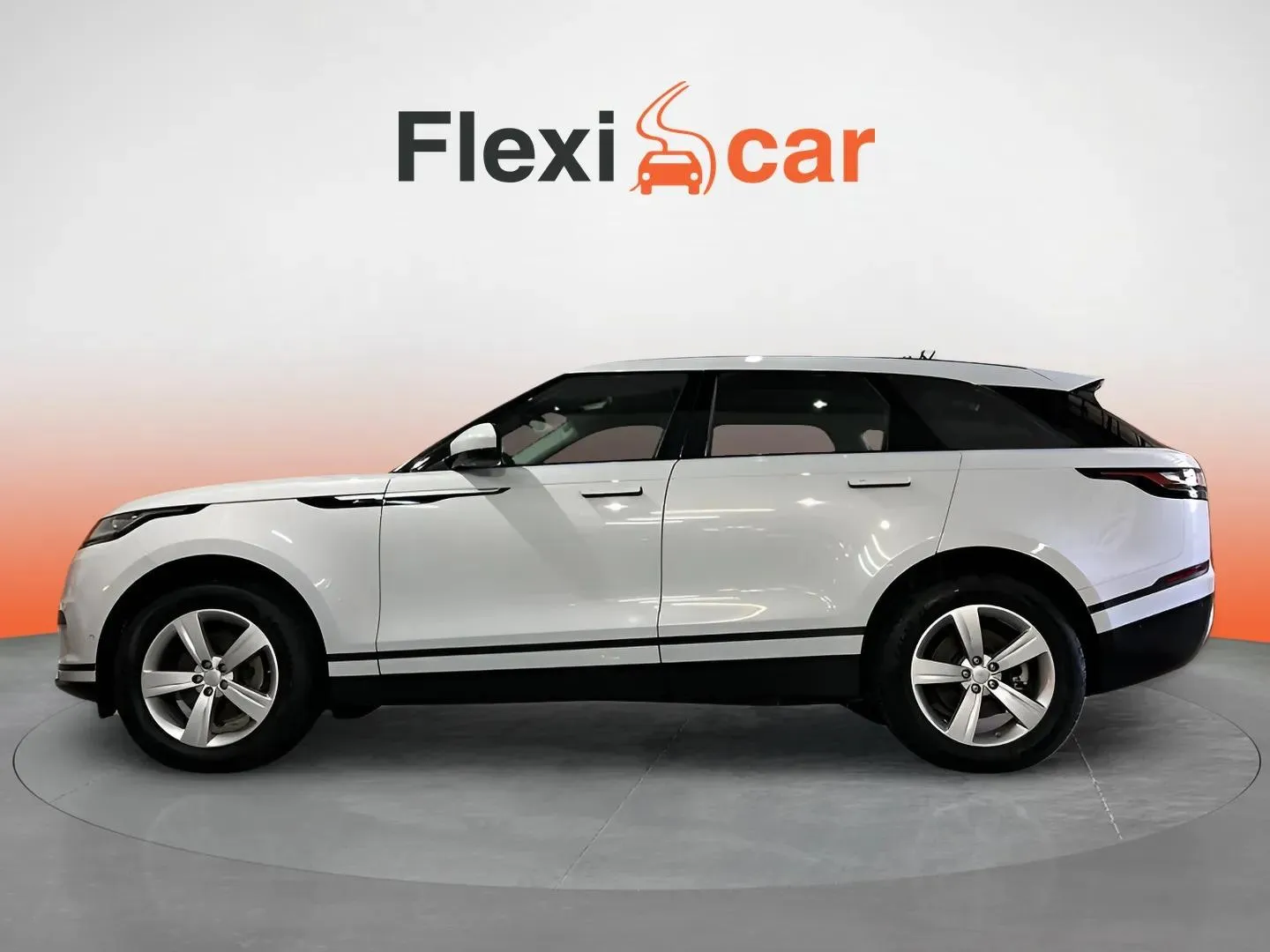 Land Rover Range Rover Velar 2.0 D180 4WD - foto 4