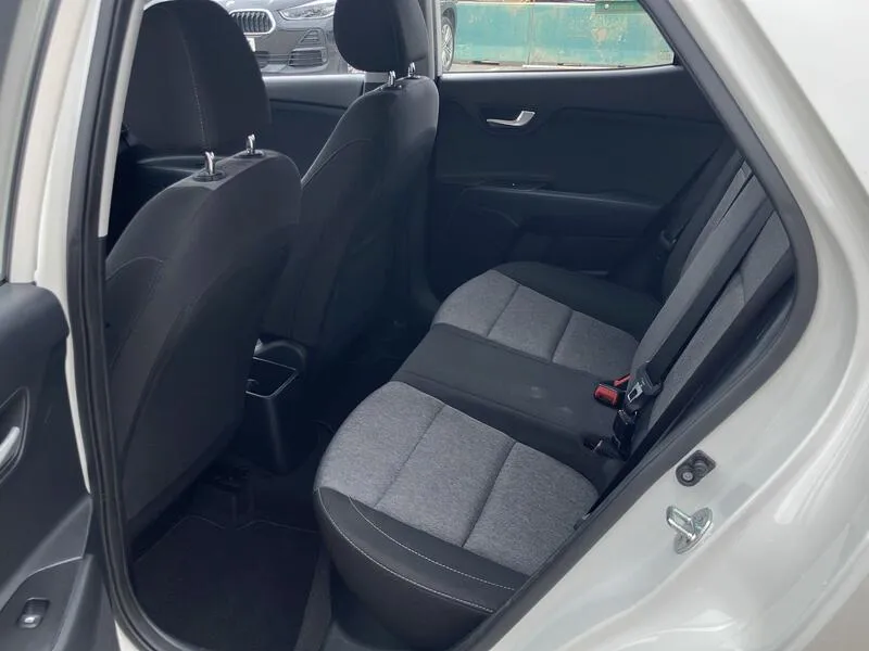 Kia Stonic 1.0 T-GDi MHEV iMT Concept - foto 25