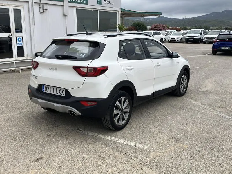 Kia Stonic 1.0 T-GDi MHEV iMT Concept - foto 6