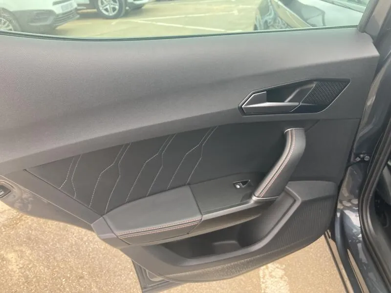Cupra Formentor 1.4 e-Hybrid 12 kWh DSG - foto 24