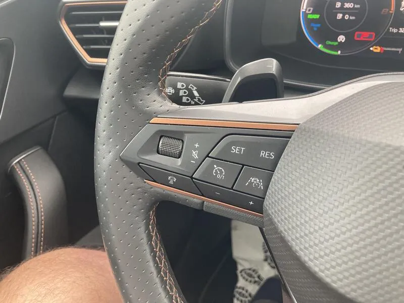 Cupra Formentor 1.4 e-Hybrid 12 kWh DSG - foto 30