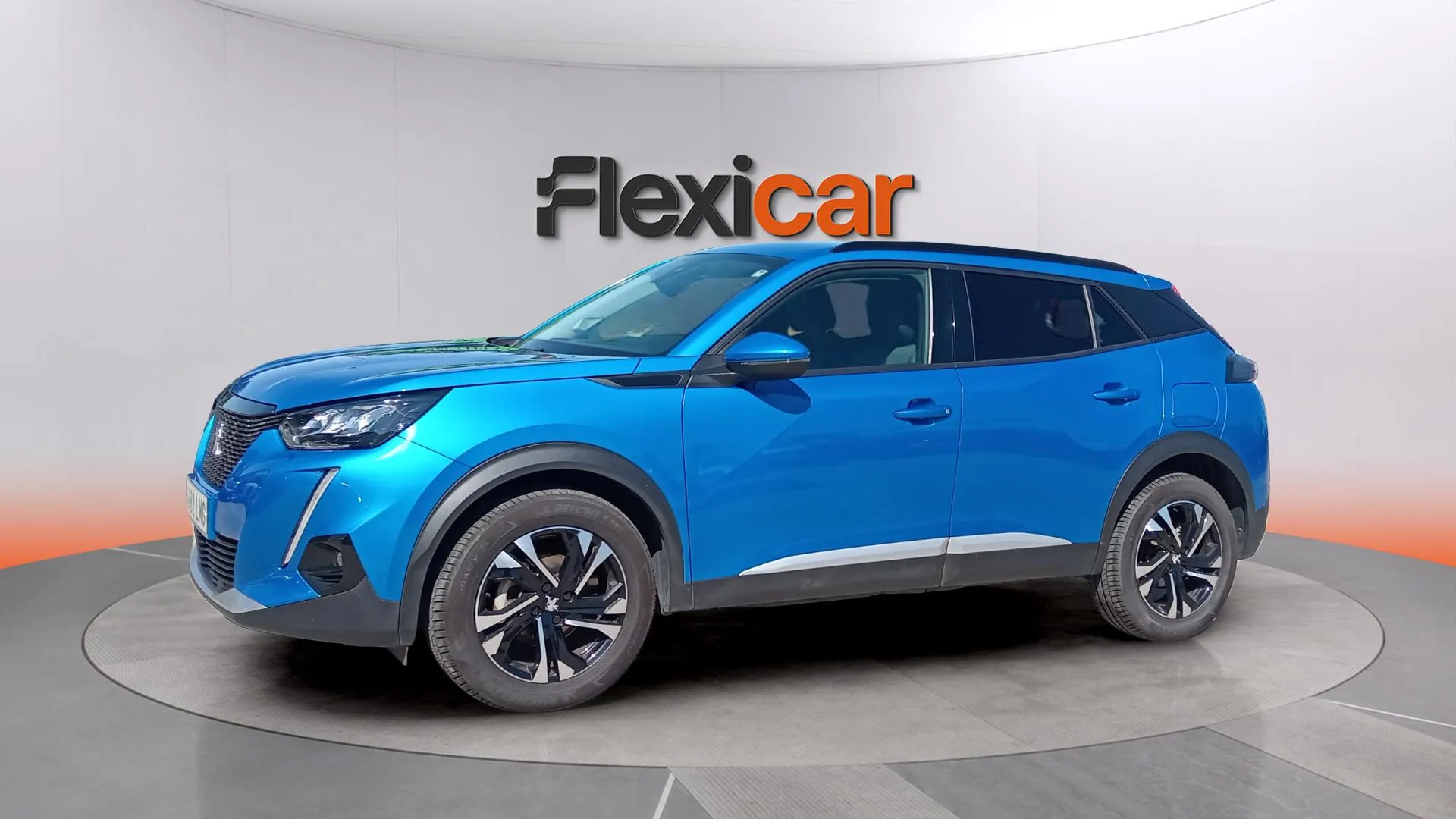 Peugeot 2008 Allure Pack PureTech 130 BVM6 - foto 5